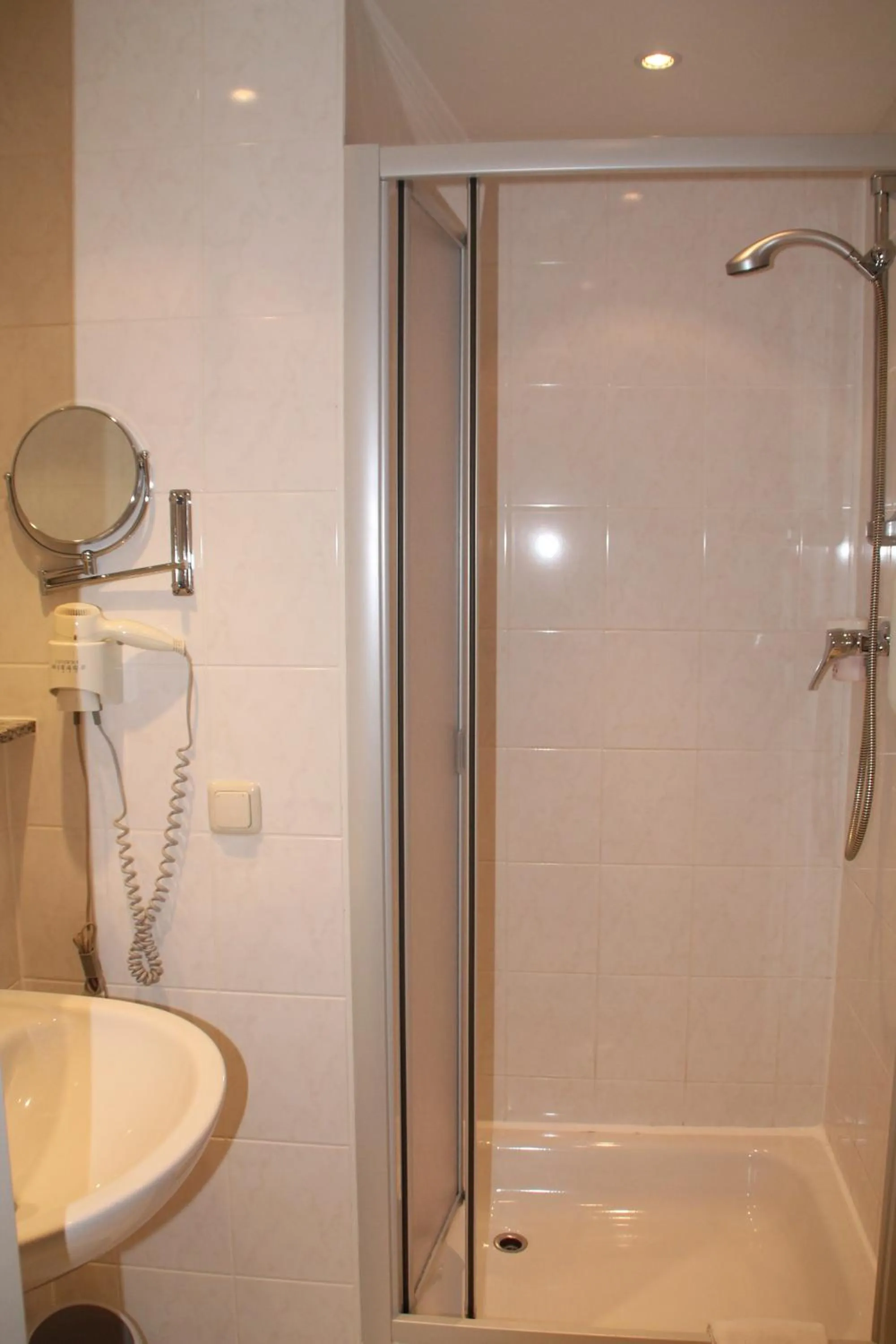 RIESENjunior Hanau by Trip Inn