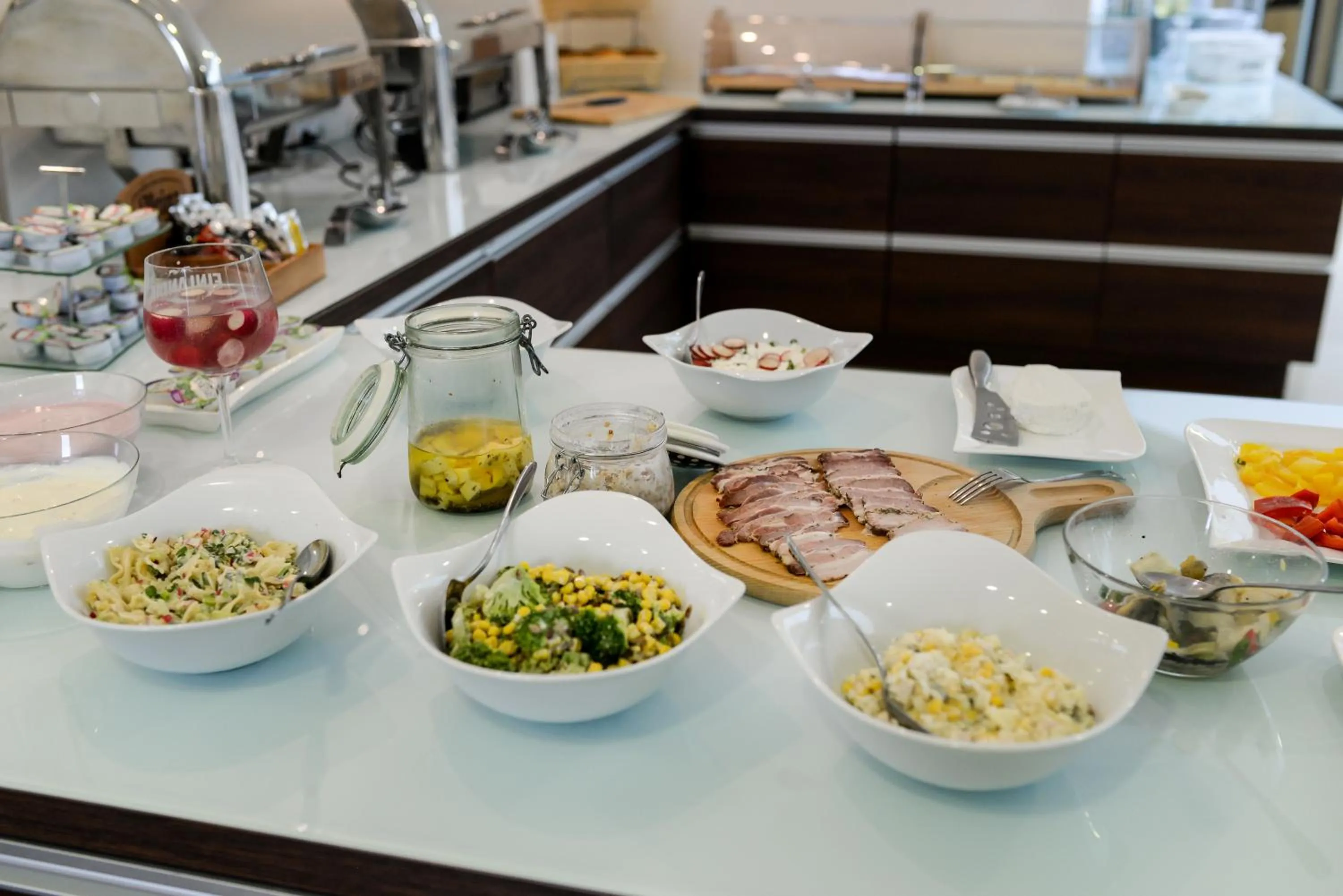 Buffet breakfast in Hotel Centrum Malbork