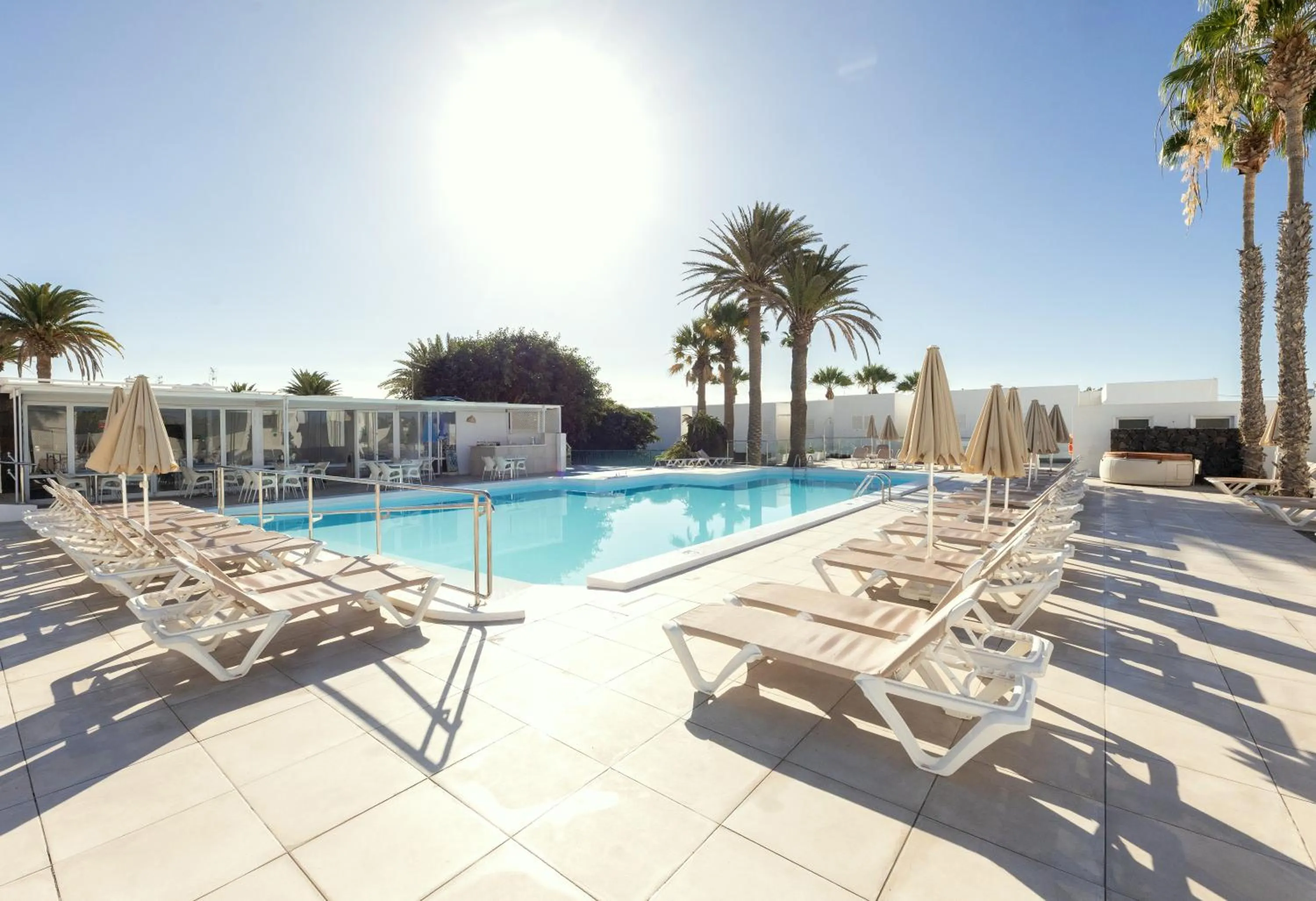 Swimming pool in Apartamentos Orly Club Arena Dorada