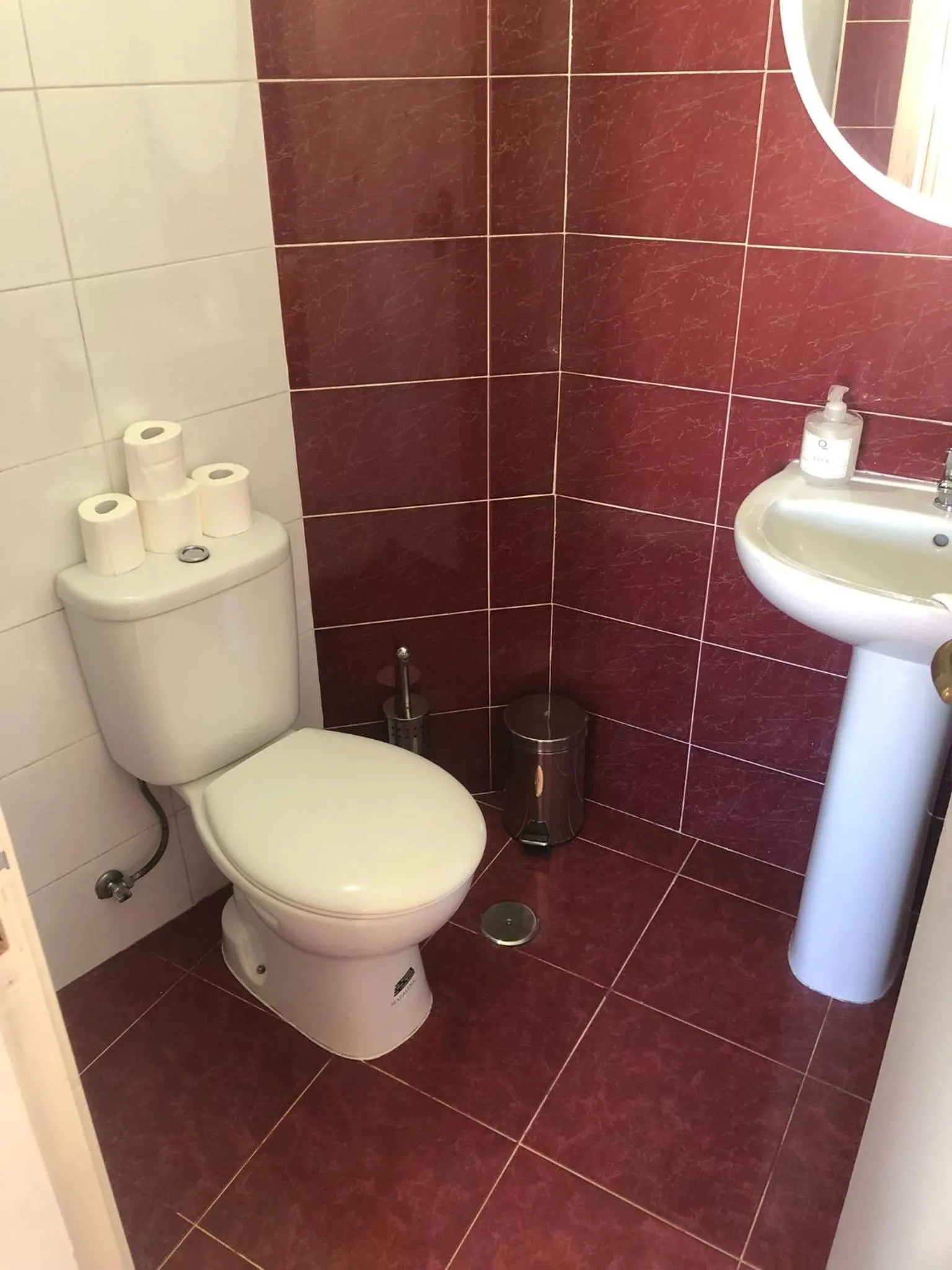 Toilet in NN Guest House