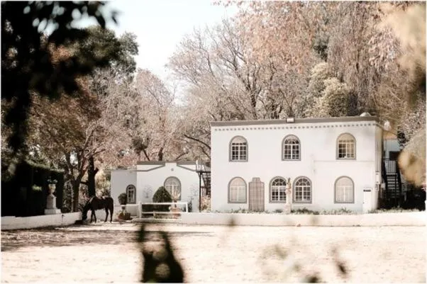 Property building in Pheasant Hill Bed and Breakfast