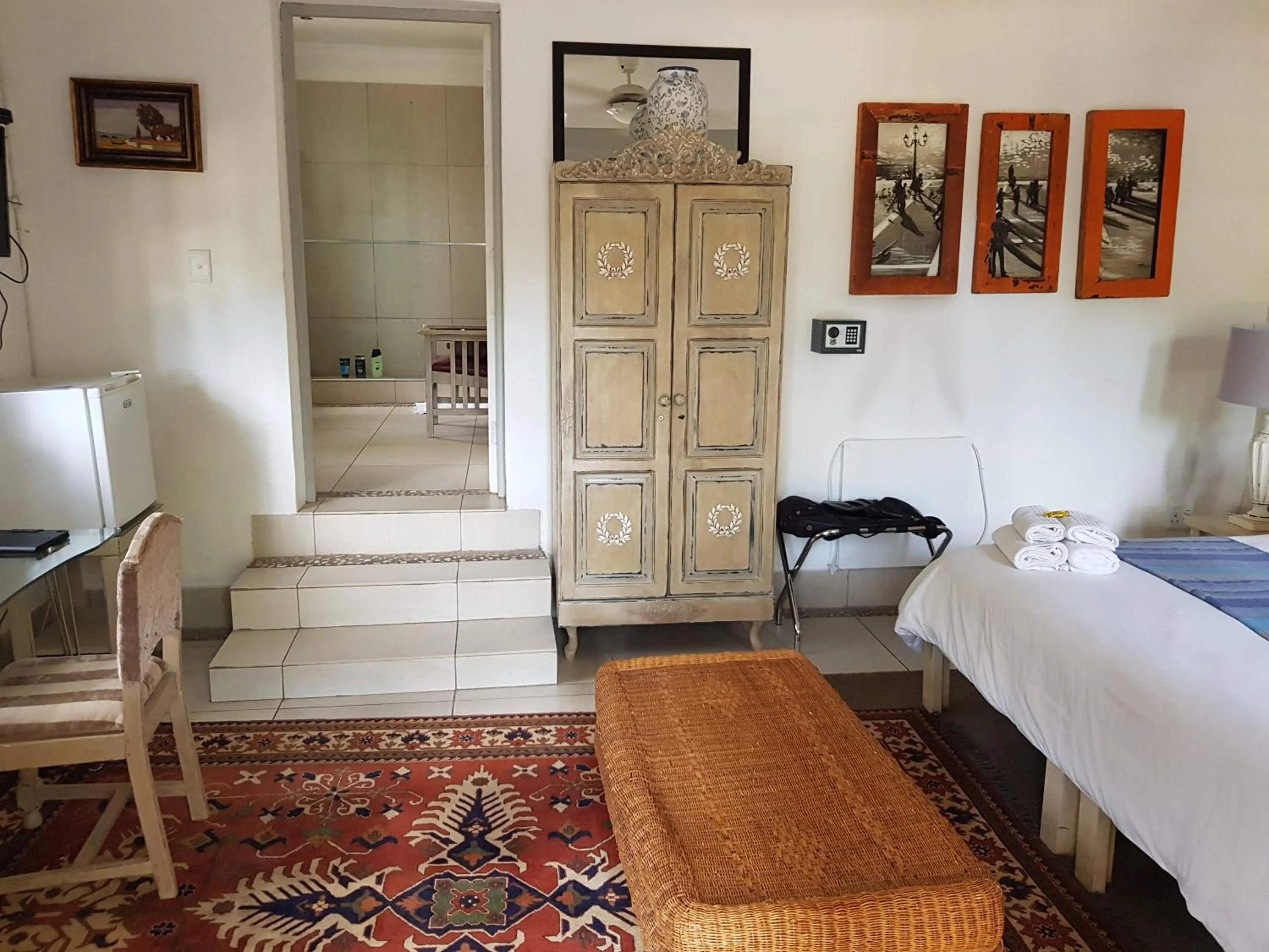 Bedroom, Bed in Pheasant Hill Bed and Breakfast