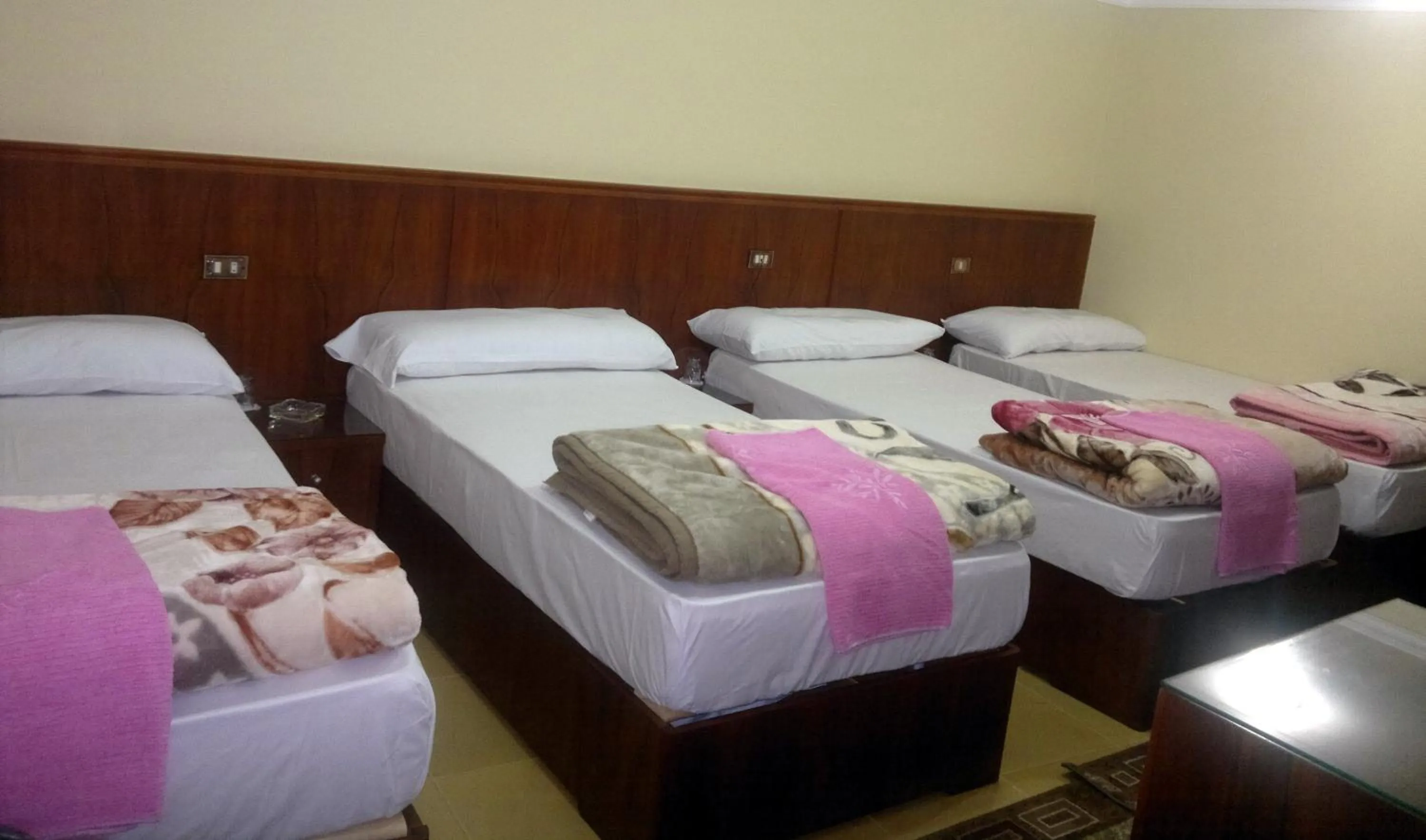 Bedroom, Bed in Al Maghraby Hotel