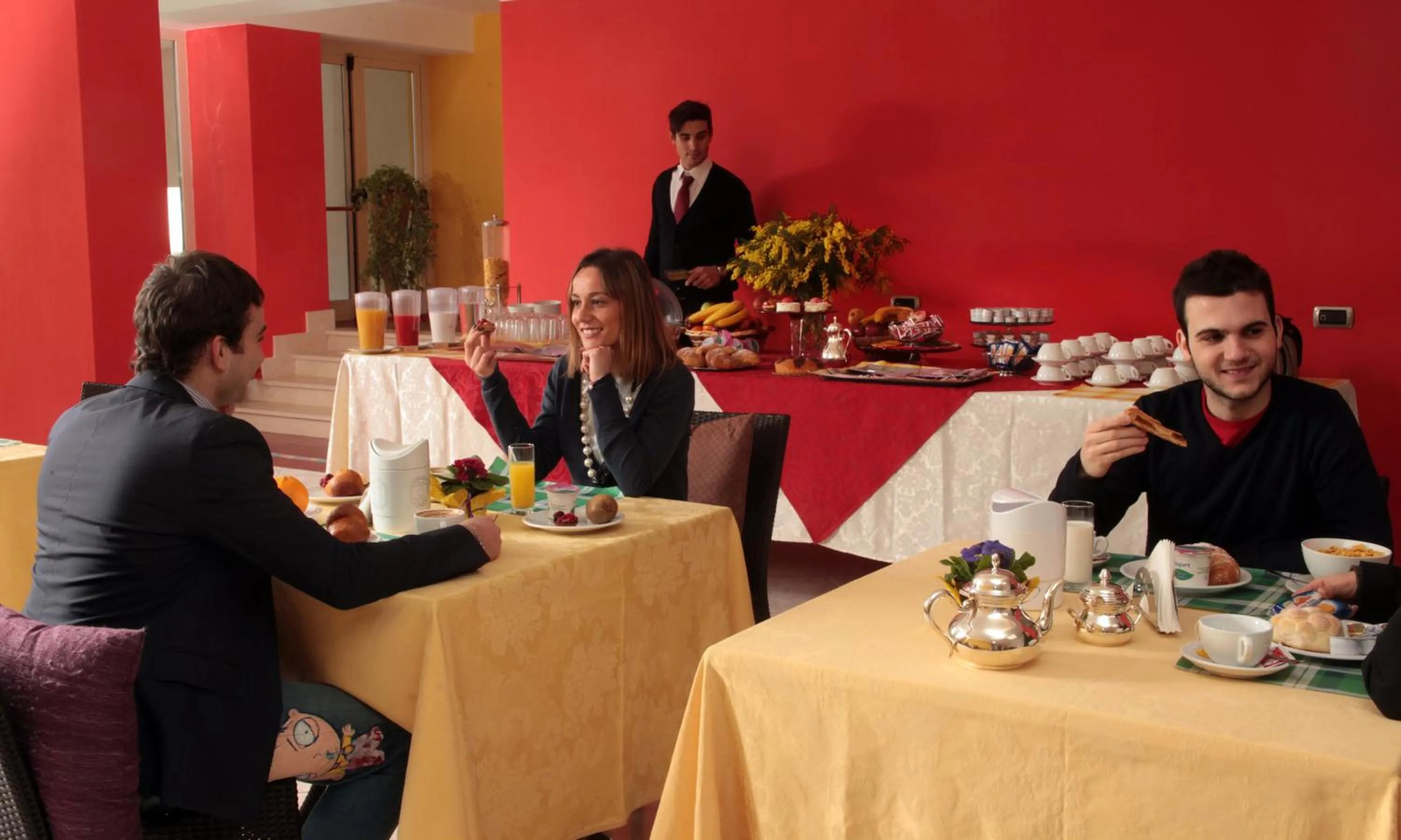 Restaurant/places to eat in Diana Inn Accommodations