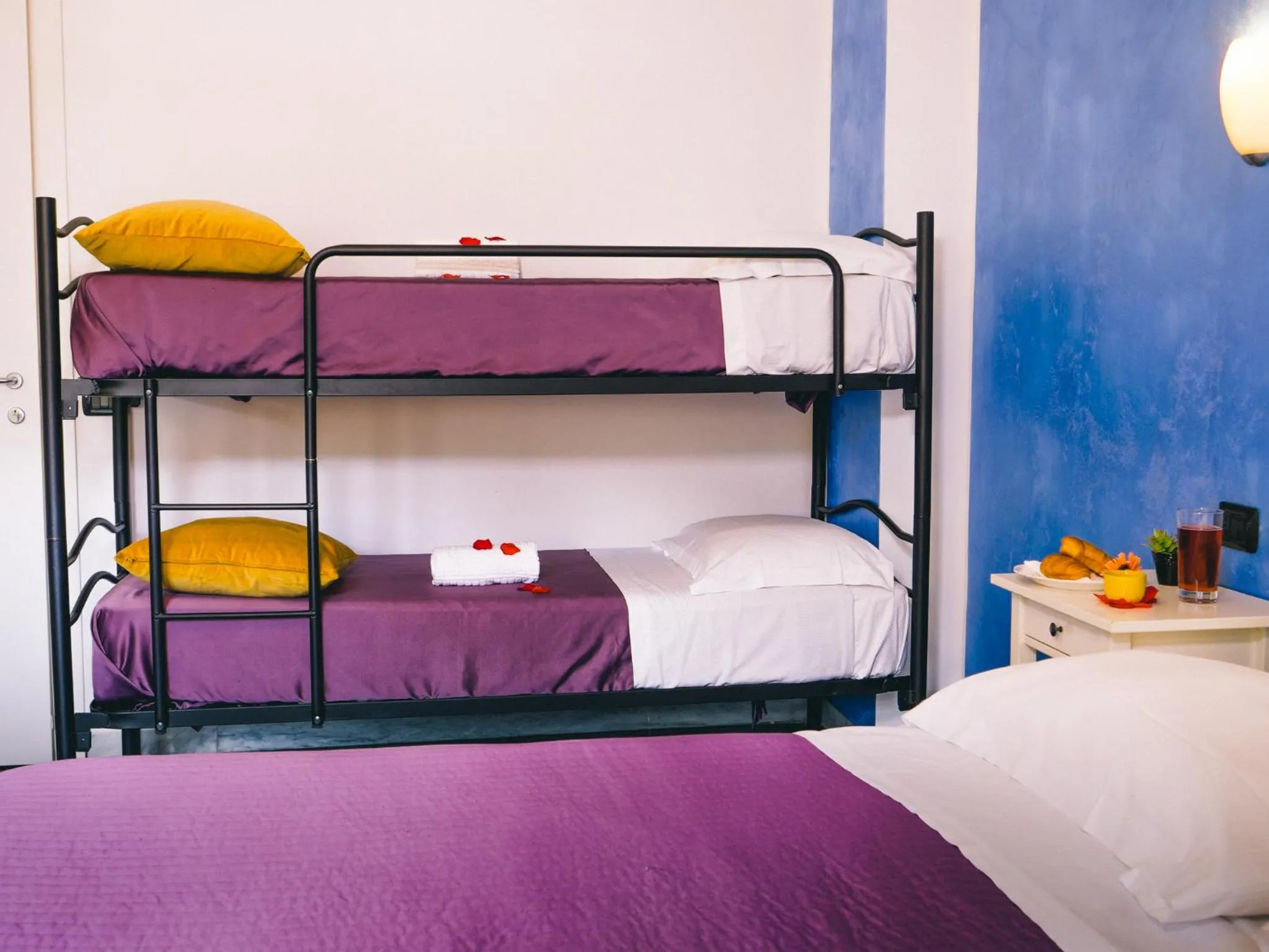 Photo of the whole room, Bed in Diana Inn Accommodations