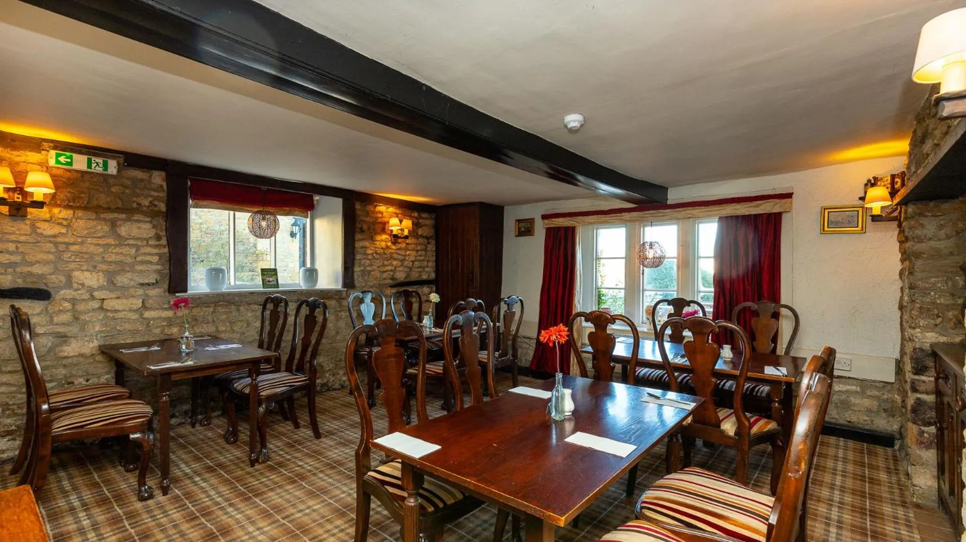 Restaurant/places to eat in The Sibson Inn Hotel