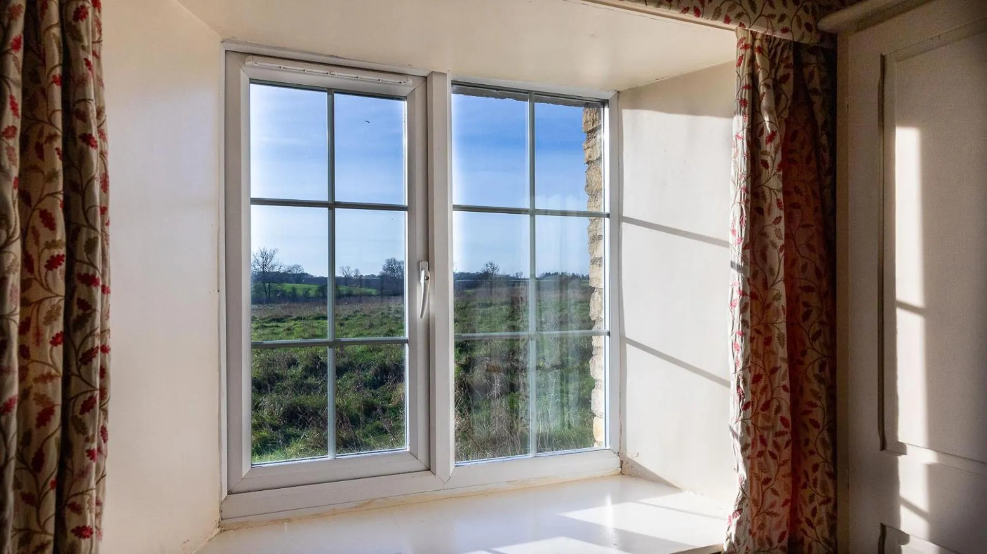 Neighbourhood in The Sibson Inn Hotel