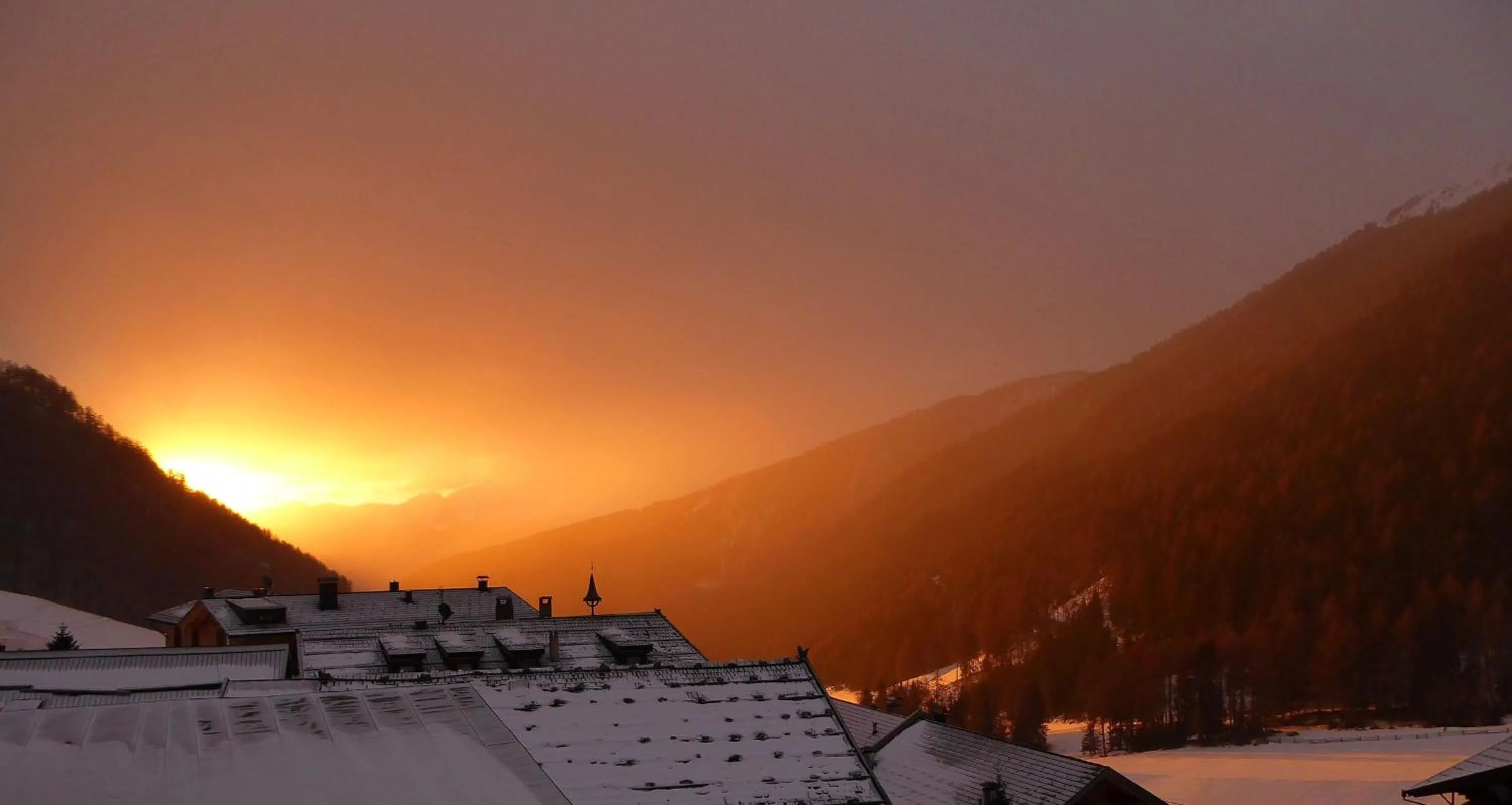 Skiing in Hotel Edelweiss