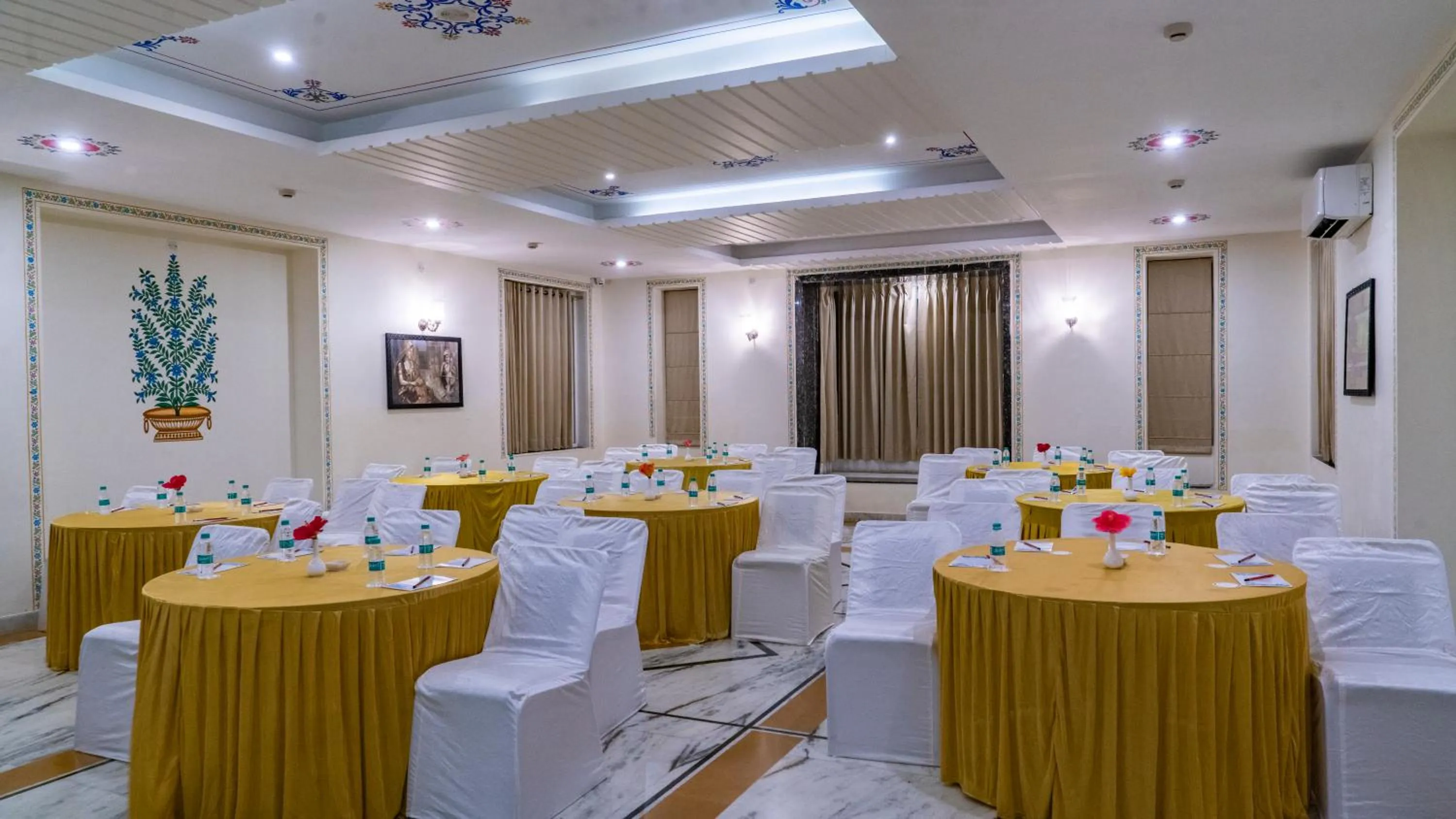 Business facilities in The Everest Hill Resort & Spa-Kumbhalgarh