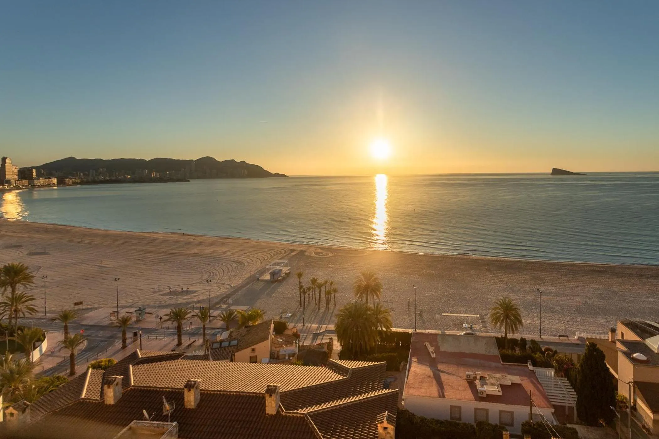 Sunrise in Apartamentos Mirador