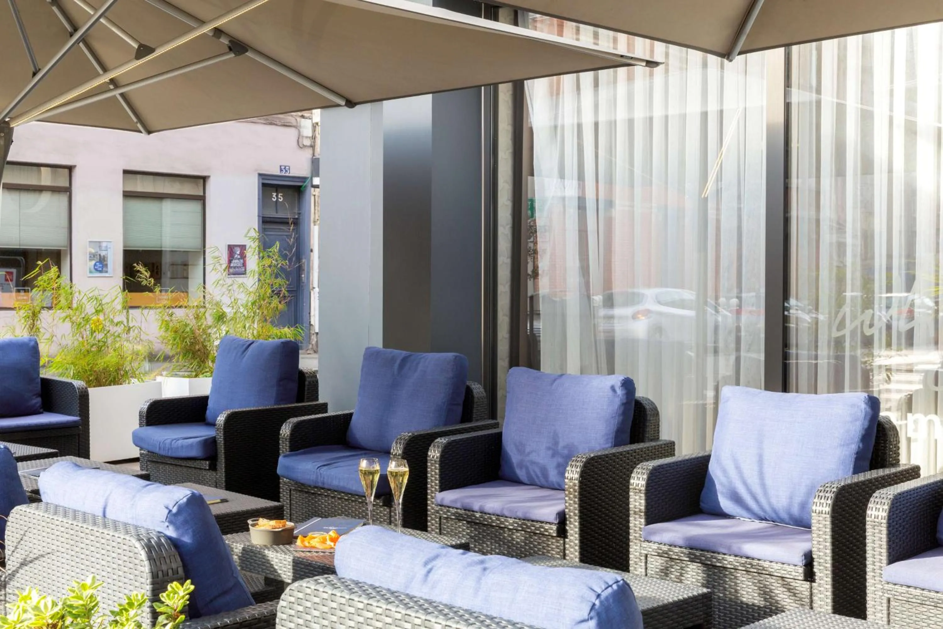 Restaurant/places to eat in Best Western Premier Why Hotel