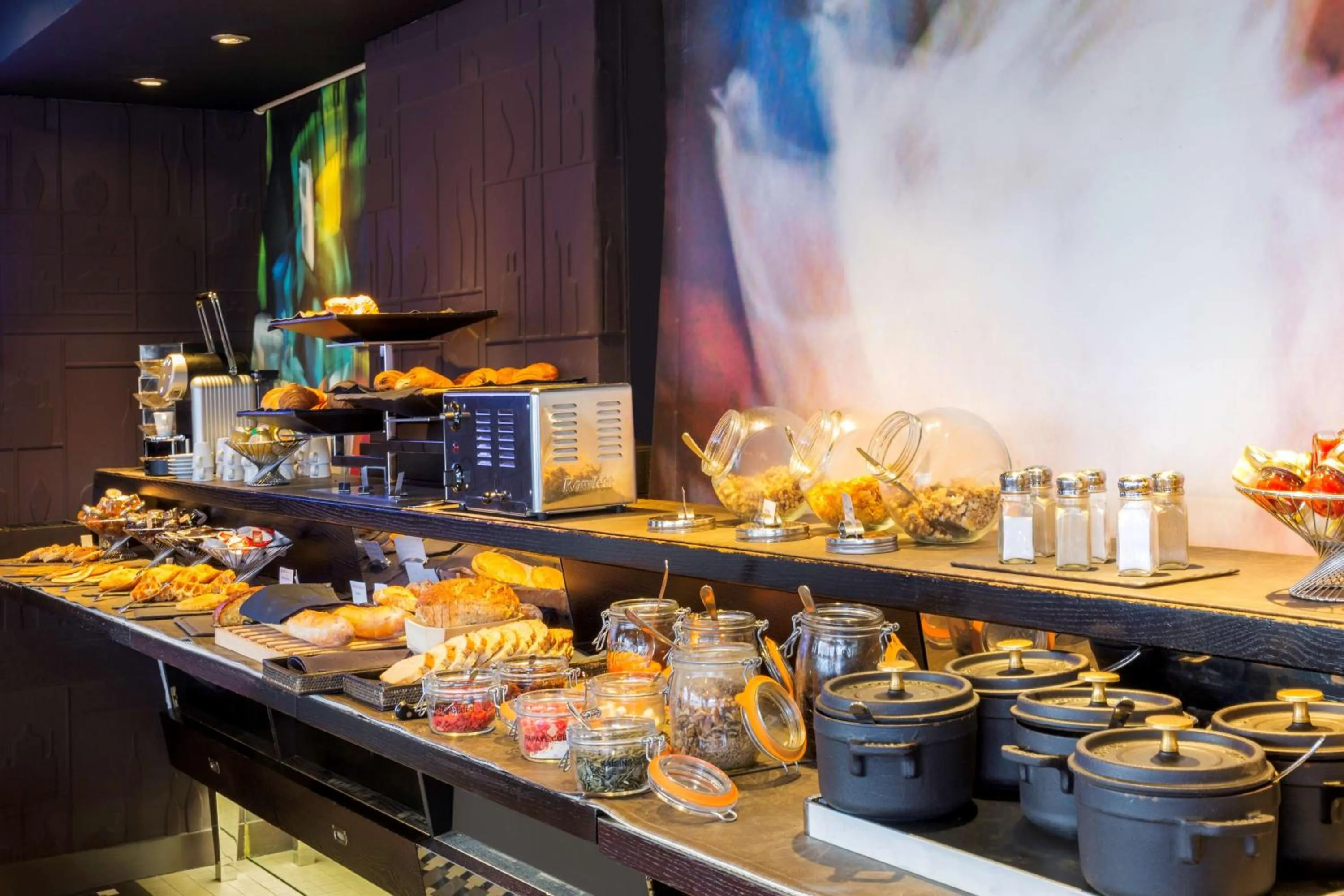 Restaurant/places to eat in Best Western Premier Why Hotel