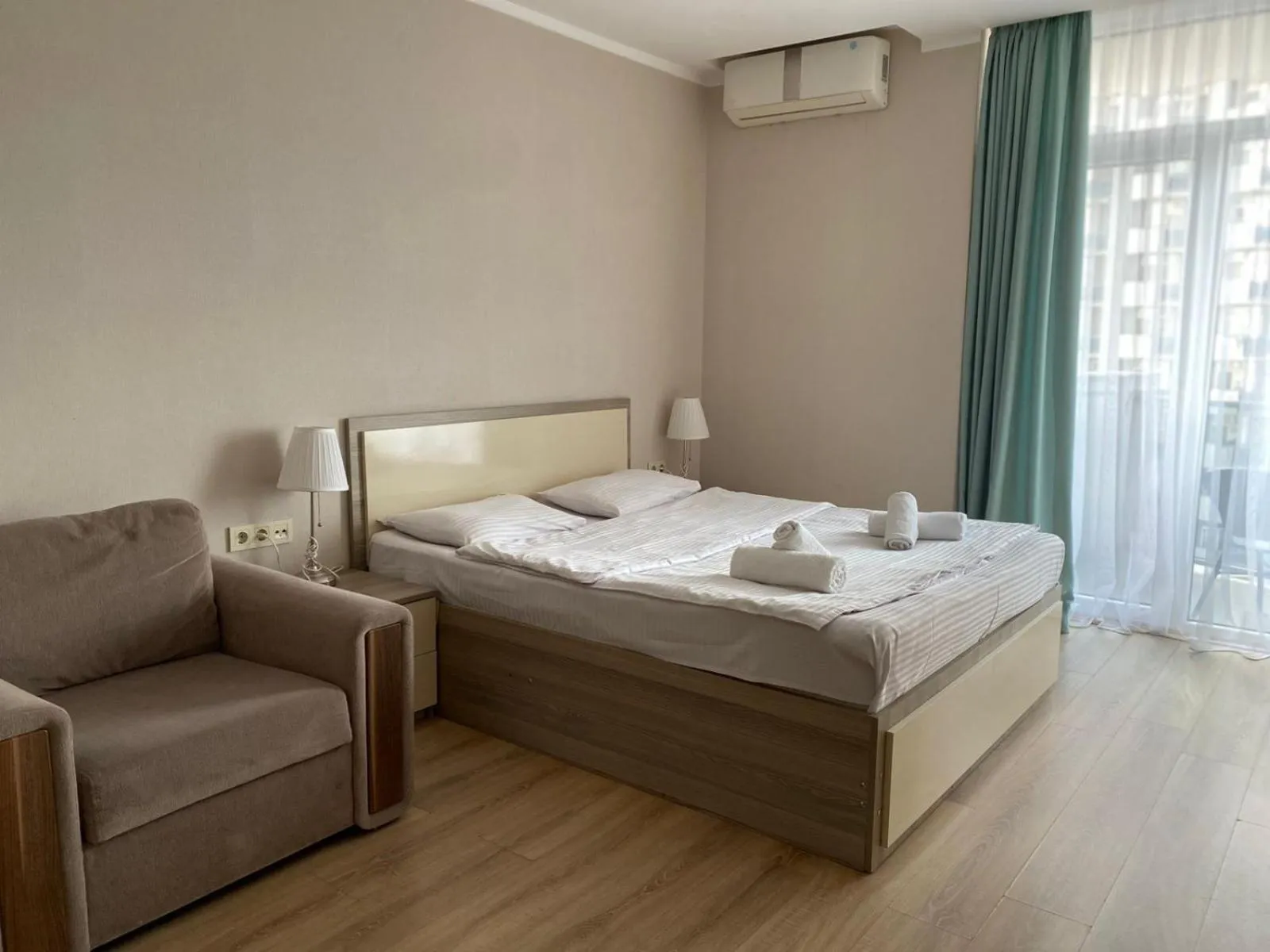 Bed in Aparthotel Holiday Lux Batumi