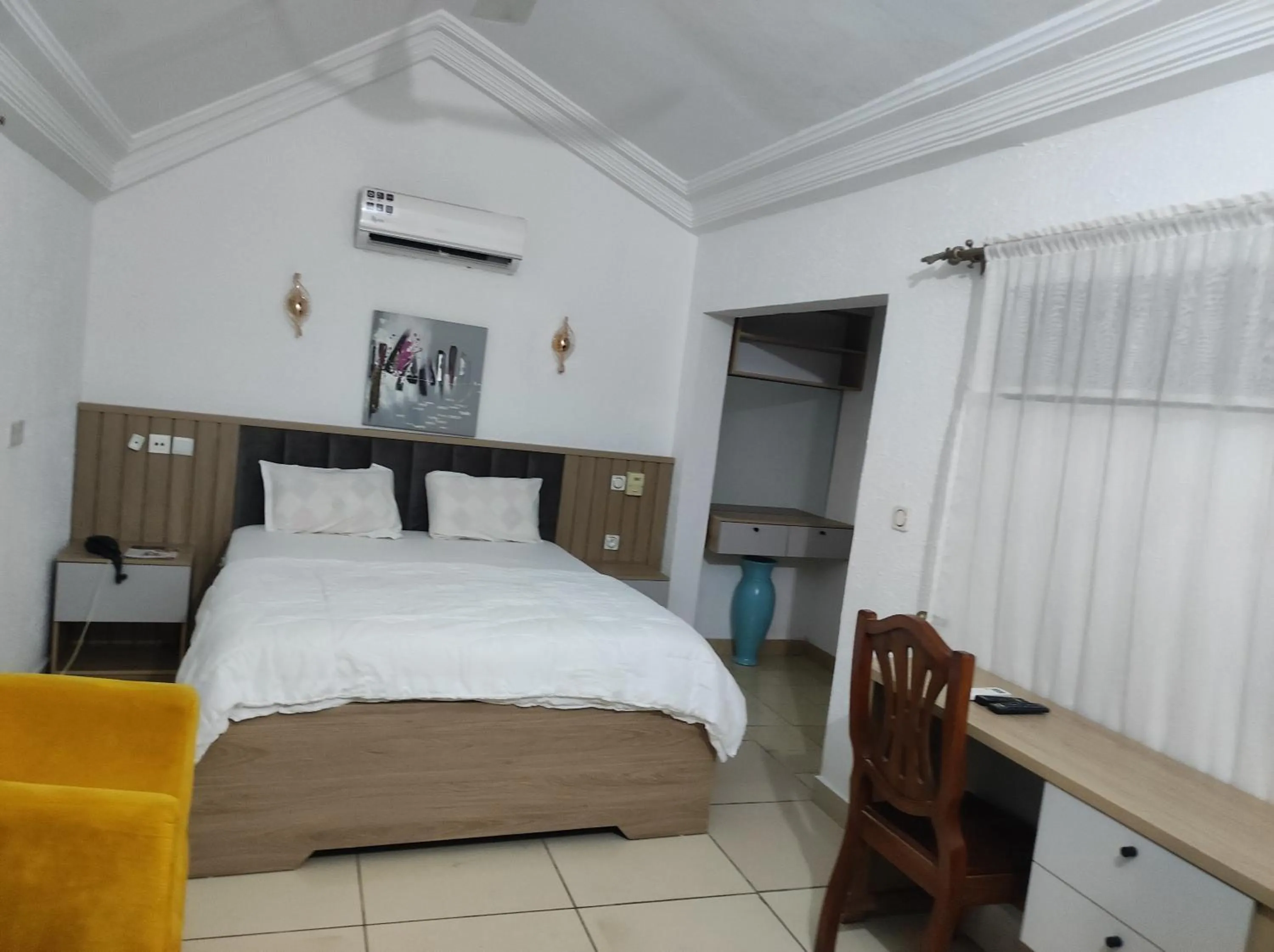 Bed in Amazing Grace Residence