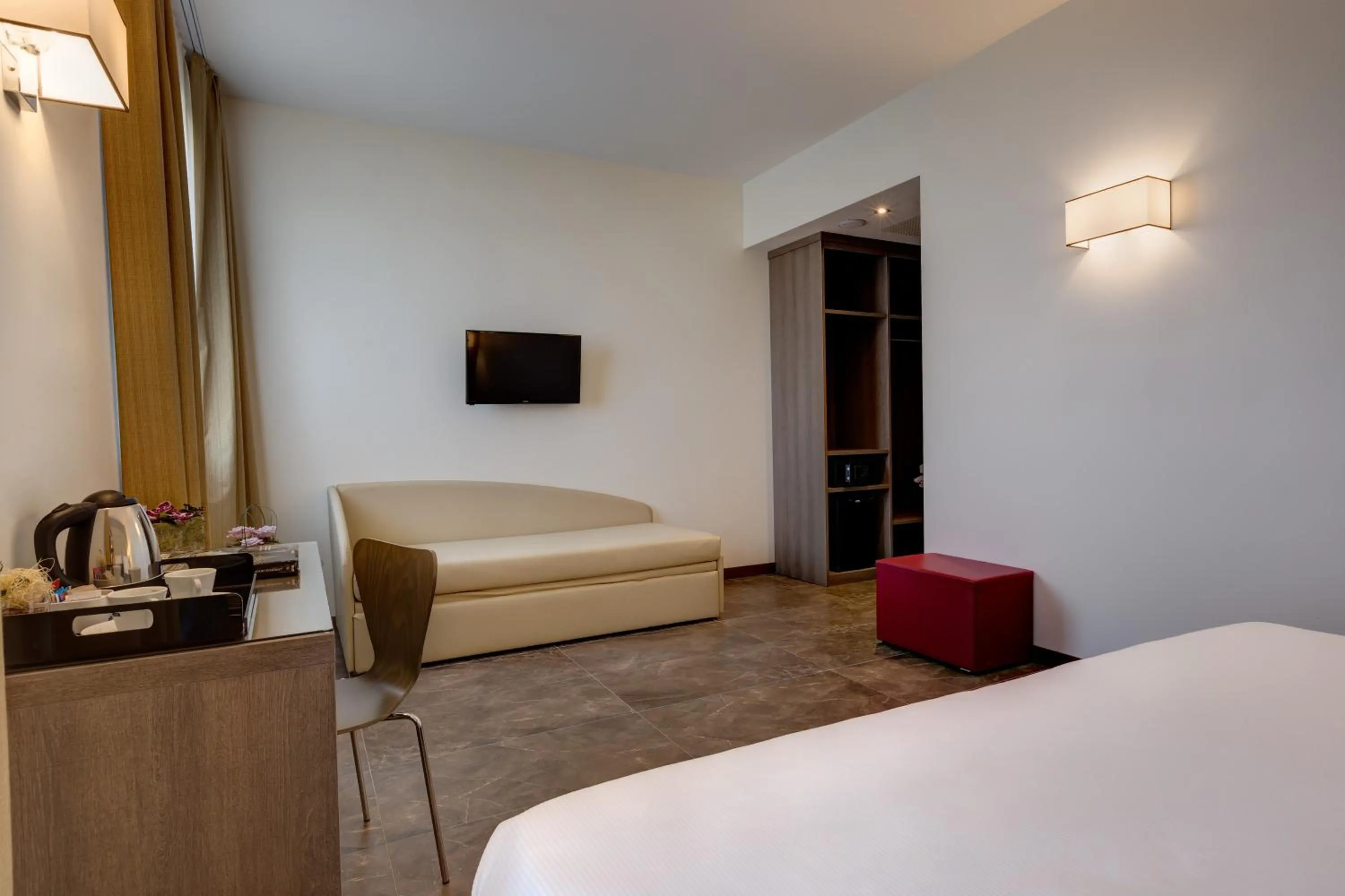 Bedroom, Bed in Klima Hotel Milano Fiere