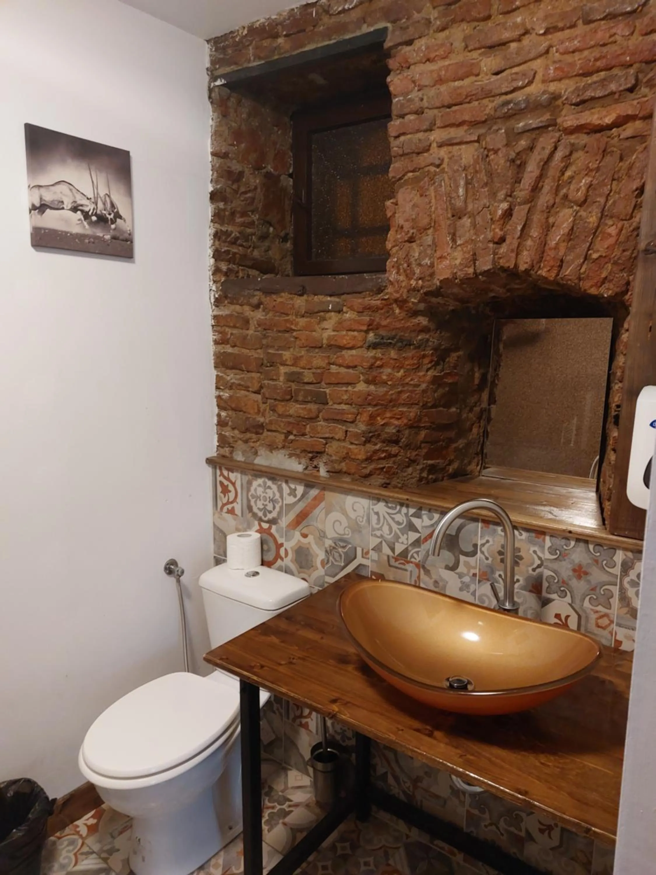 Bathroom in Poet Pastior Residence