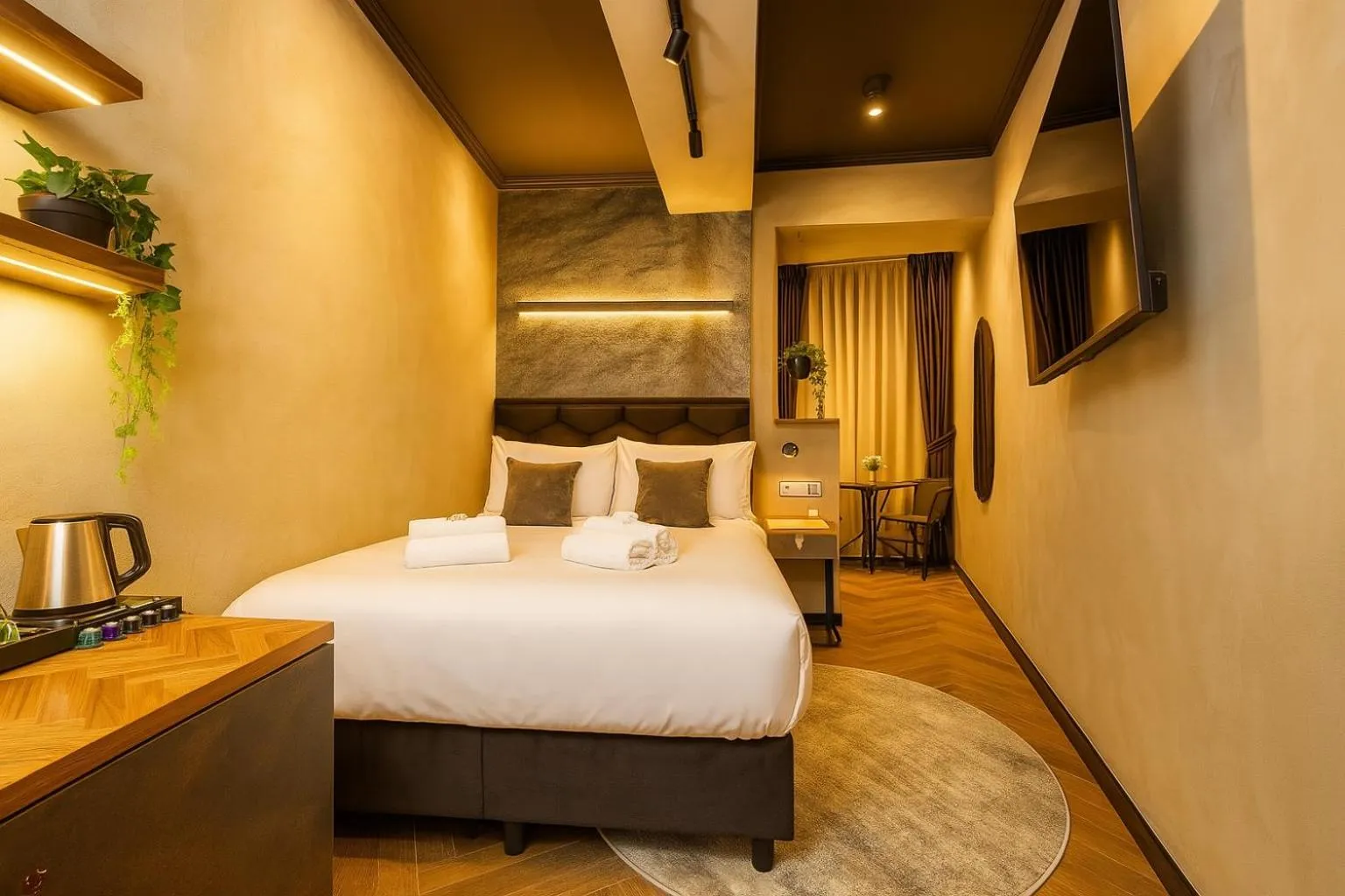 Bedroom, Bed in Mamilla view URBAN - Boutique hotel