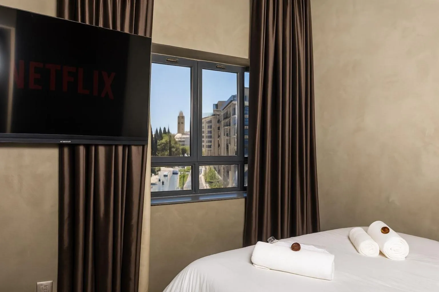 Bed in Mamilla view URBAN - Boutique hotel