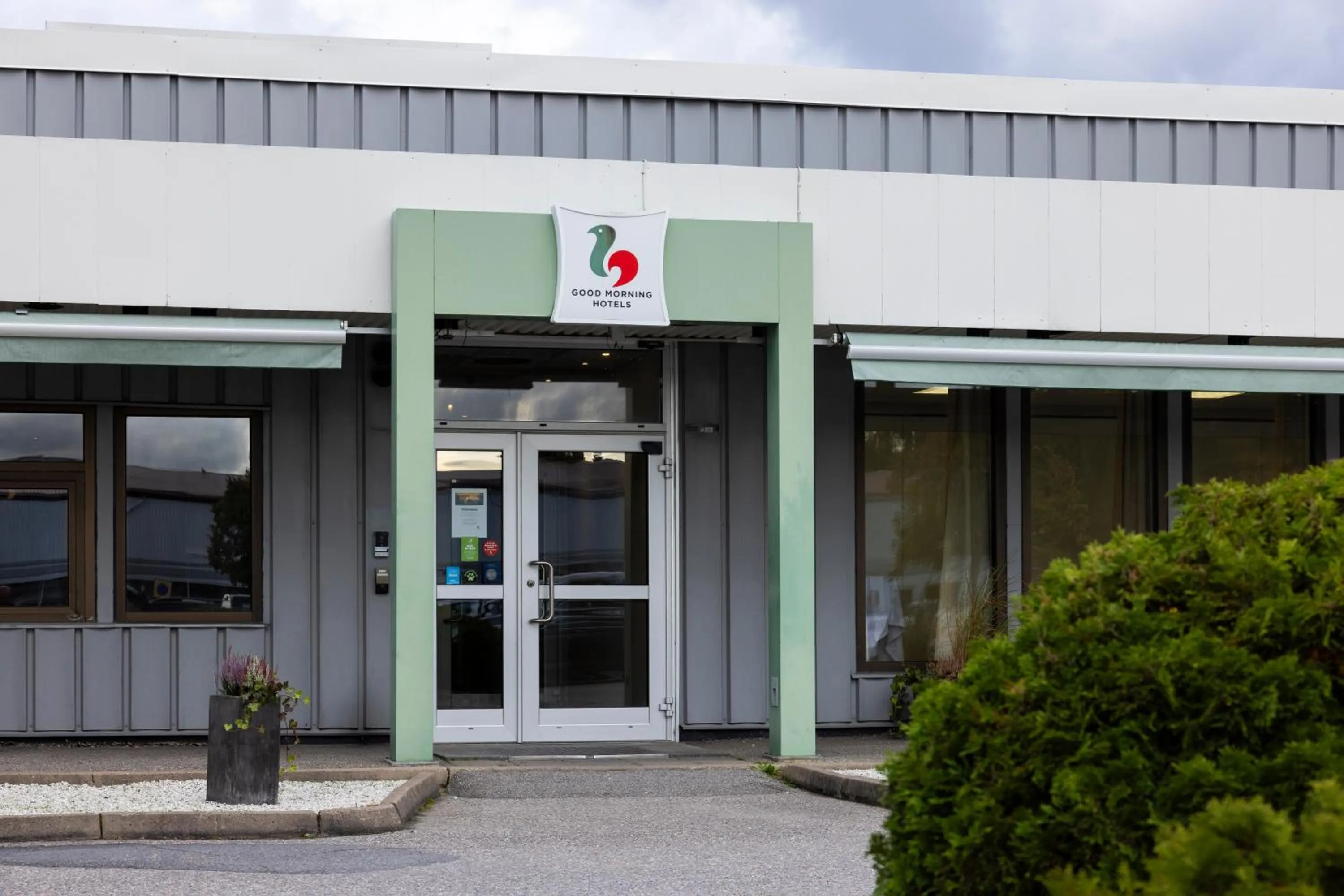 Facade/entrance in Good Morning+ Nyköping