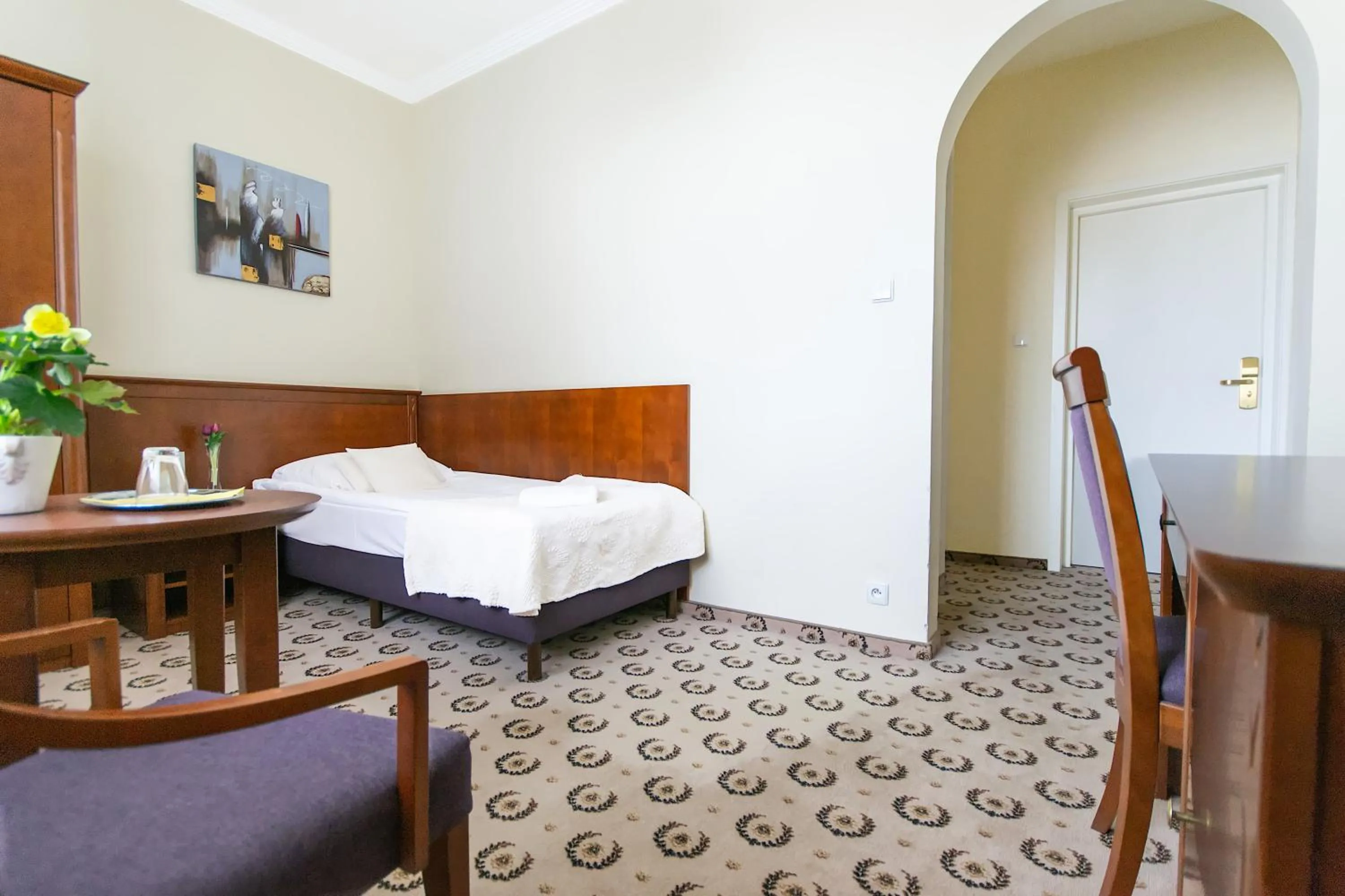 Bed in Astoria Bed & Breakfast