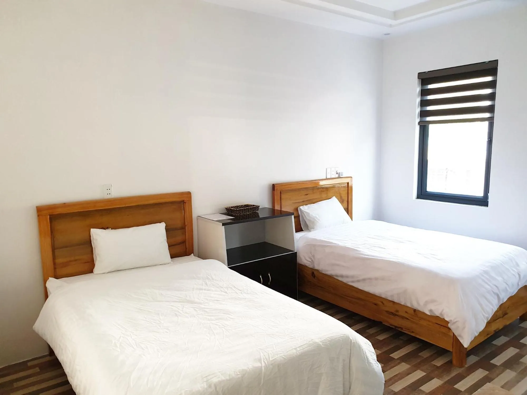 Bed in Long Hotel and motobike rental