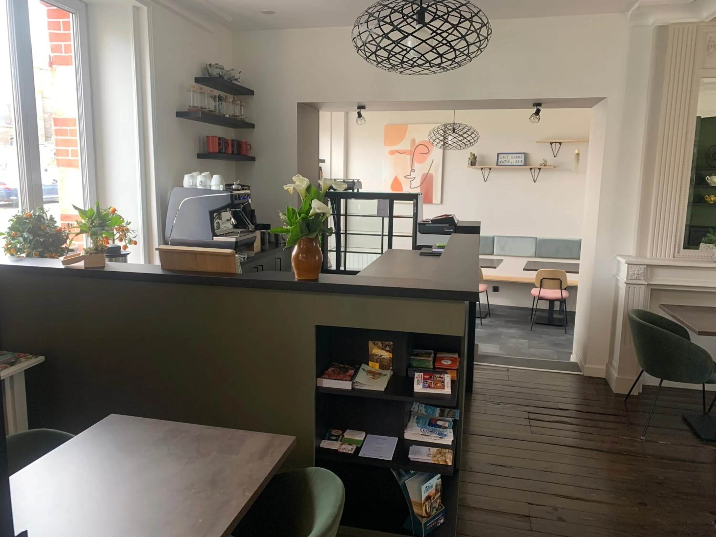 Lounge or bar in Hôtel de France