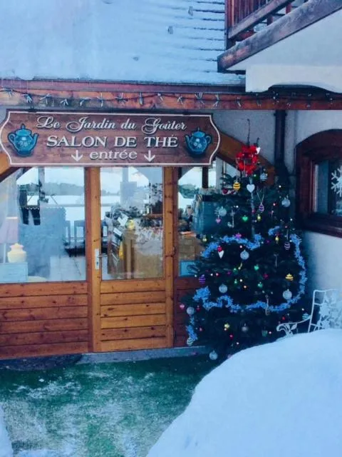 Food and drinks in Oustalet