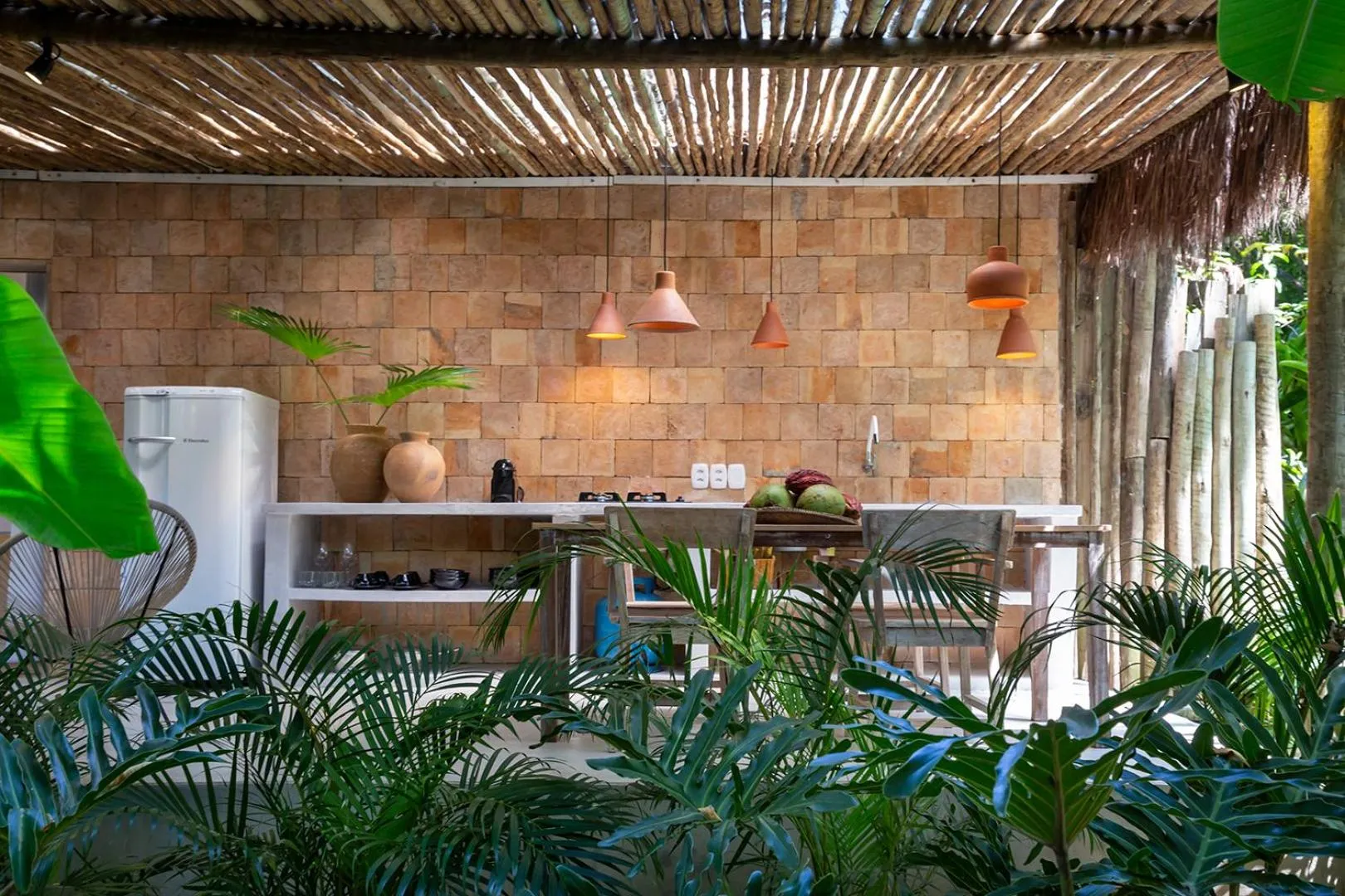 Kitchen or kitchenette in Pousada Seis e Meia