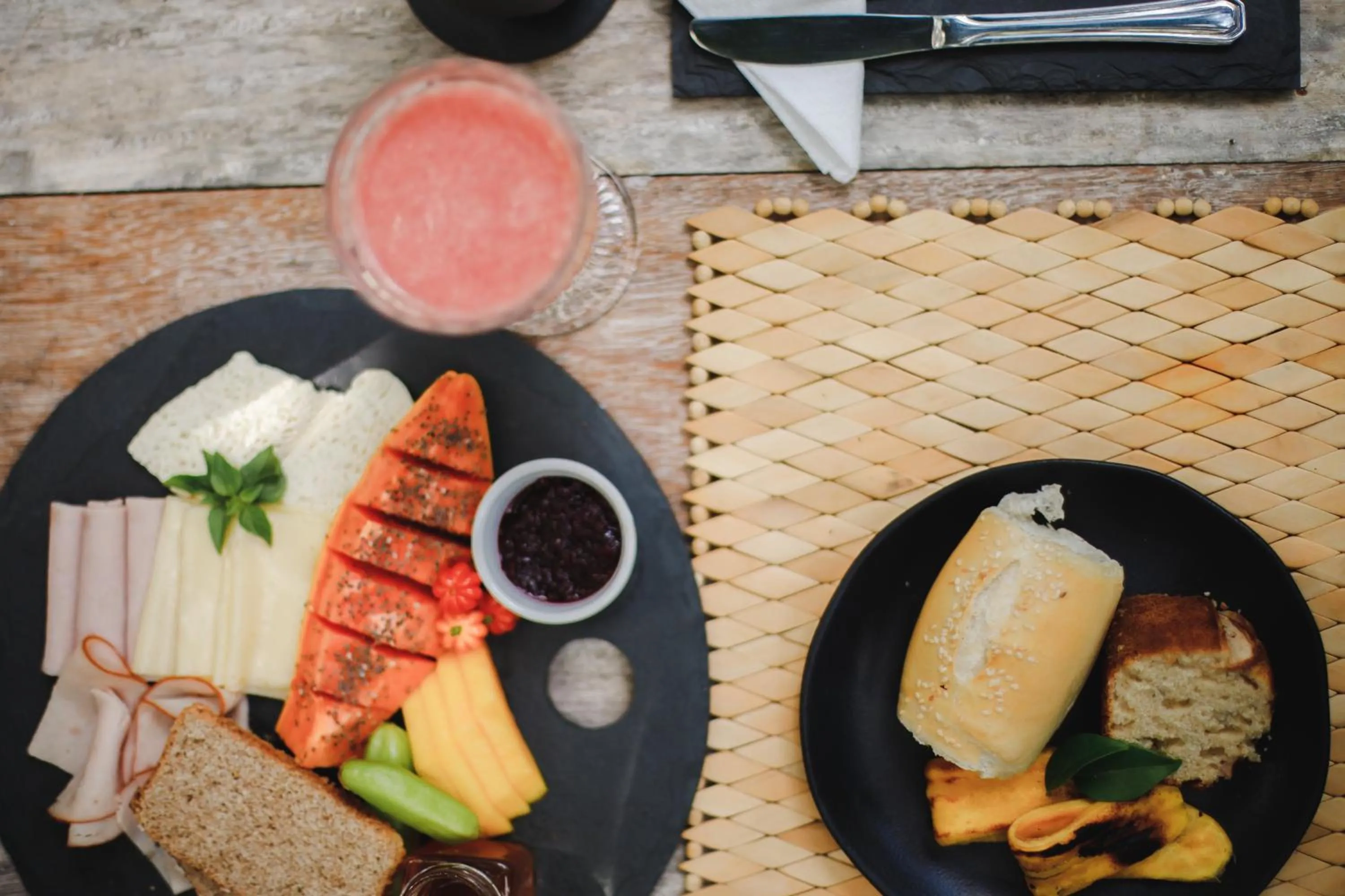 Food and drinks in Pousada Seis e Meia