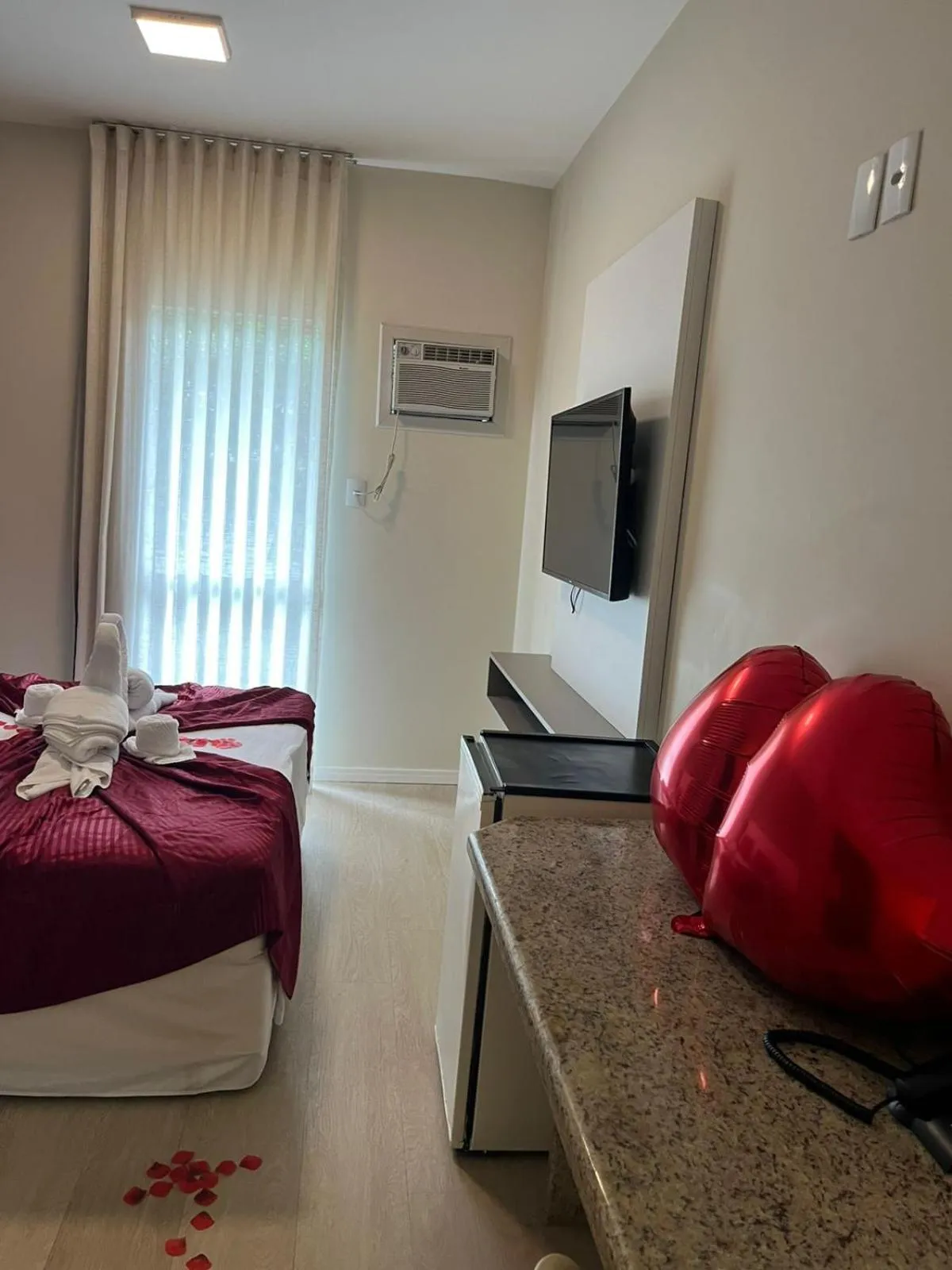 Bed in Caravaggio Praia Hotel