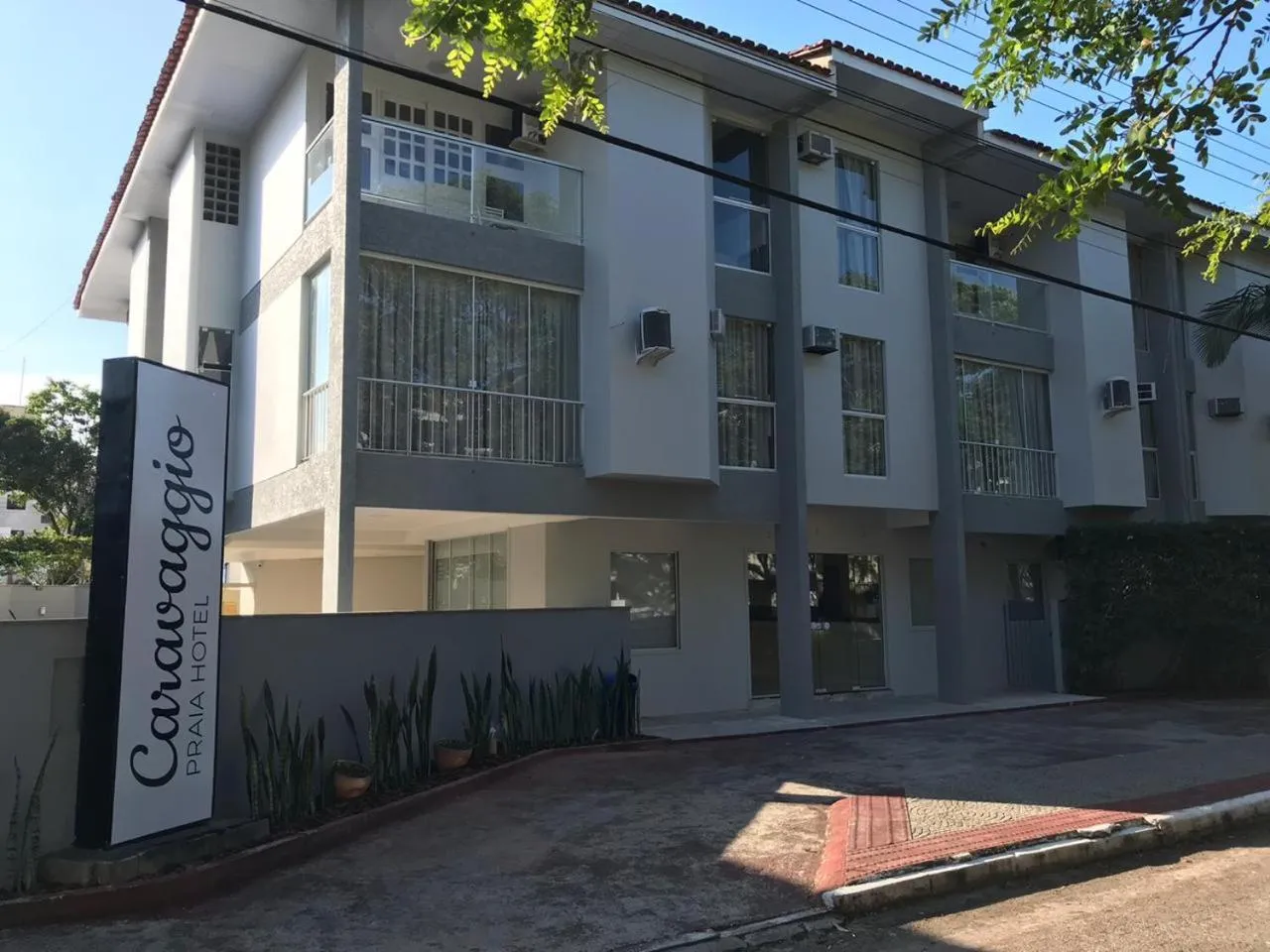 Property building in Caravaggio Praia Hotel