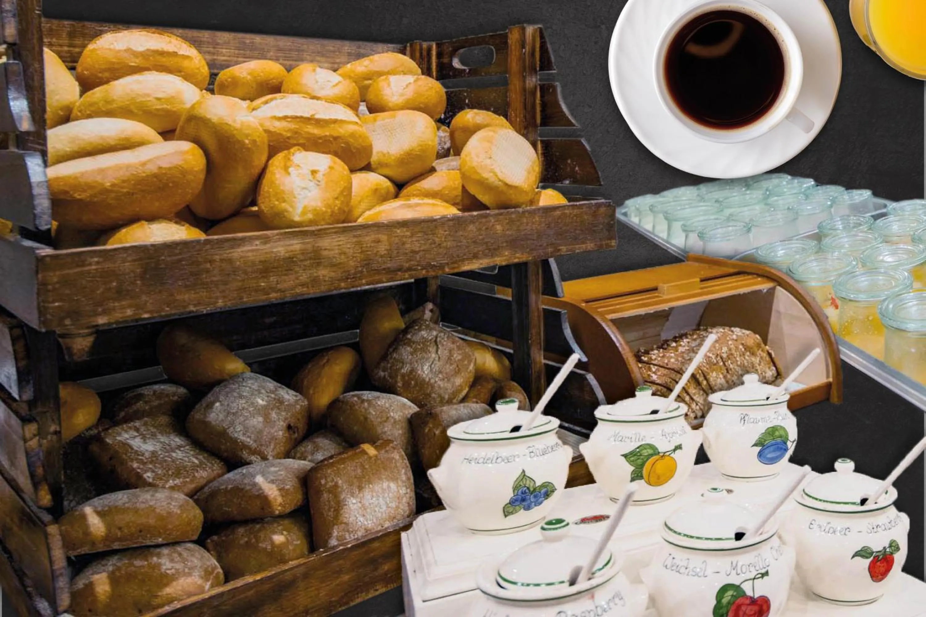 Breakfast in Ferien Hotel Villa Südharz