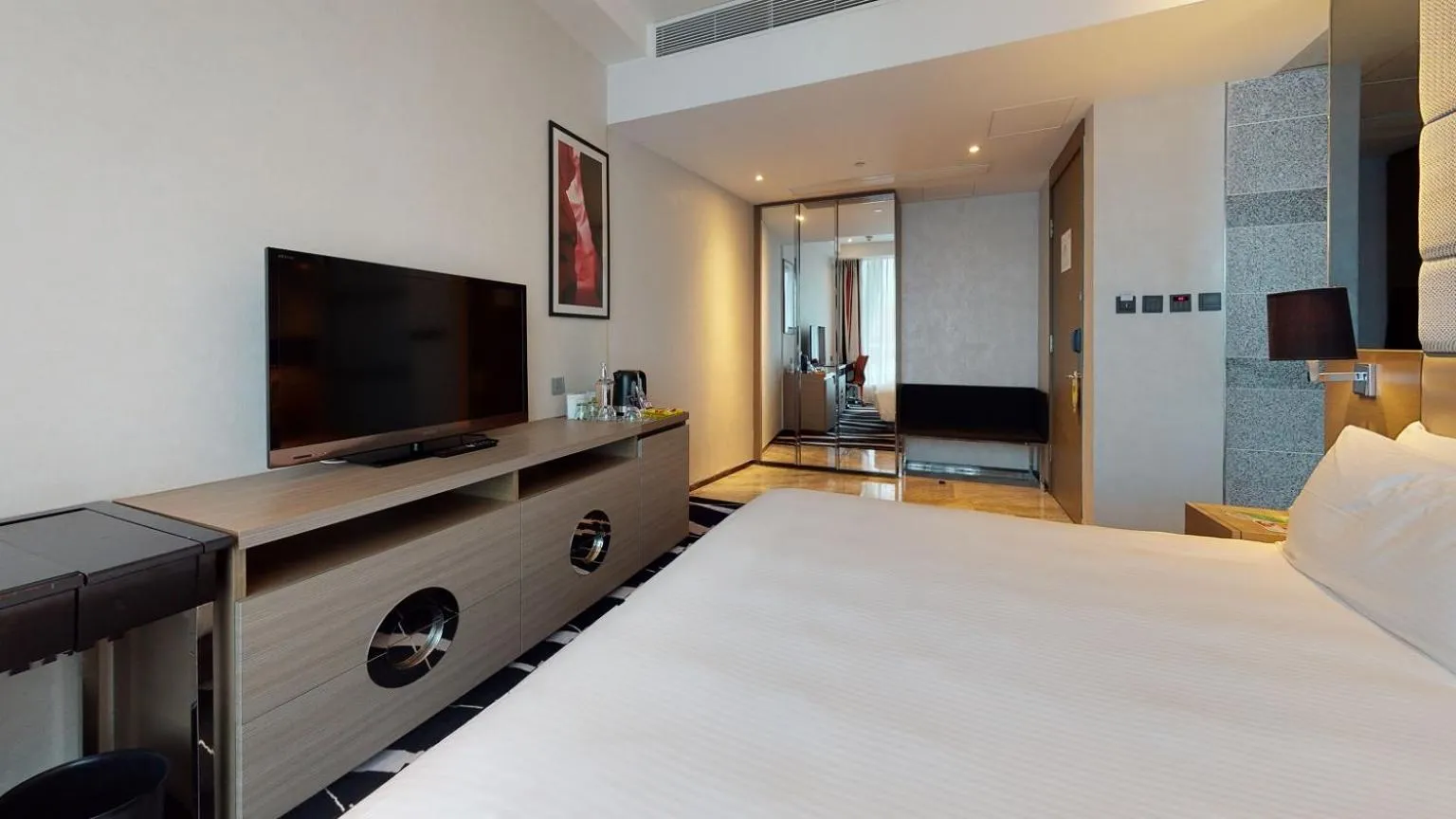 Bed in Hotel Madera Hong Kong