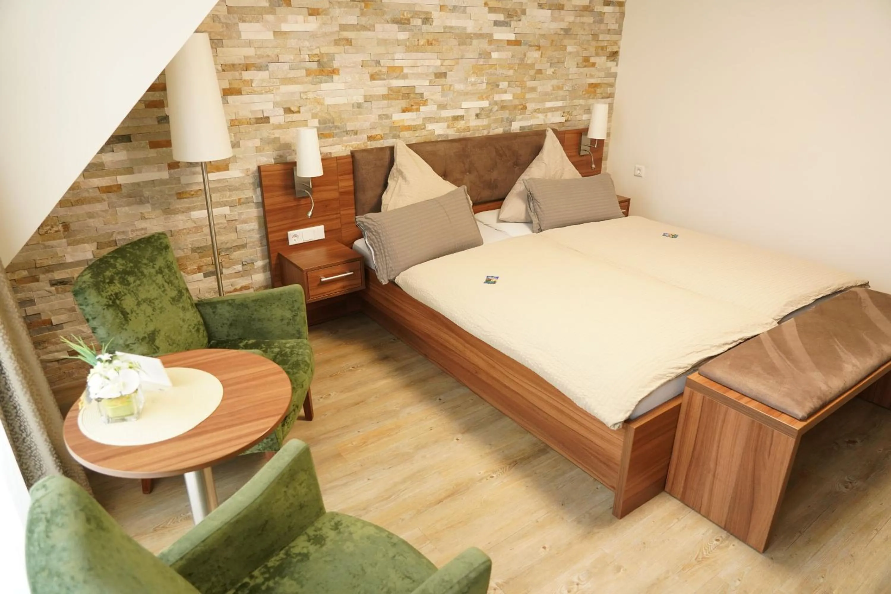 Bed in Hotel Dreyer Garni