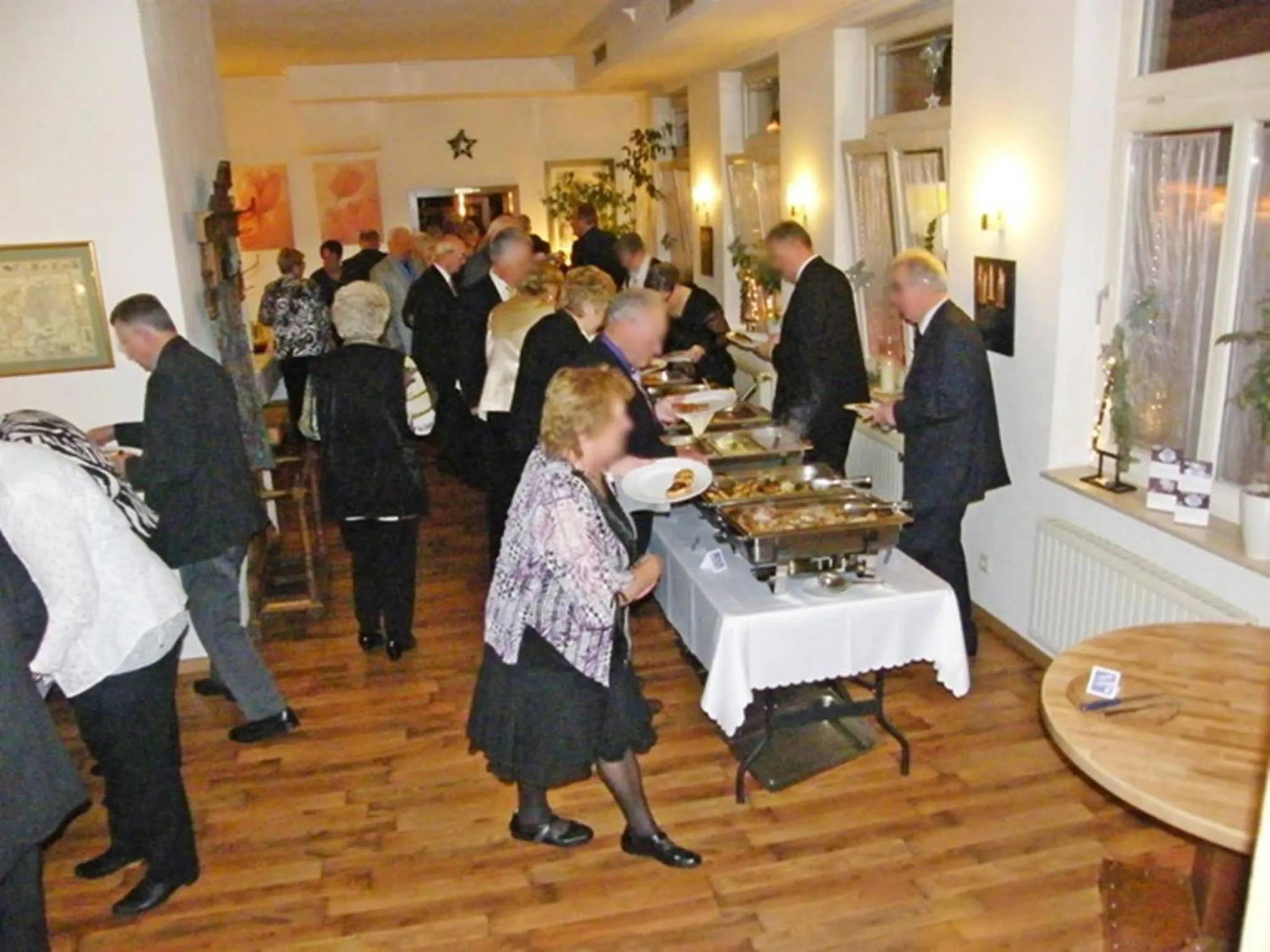 Restaurant/places to eat in Gelder Dyck