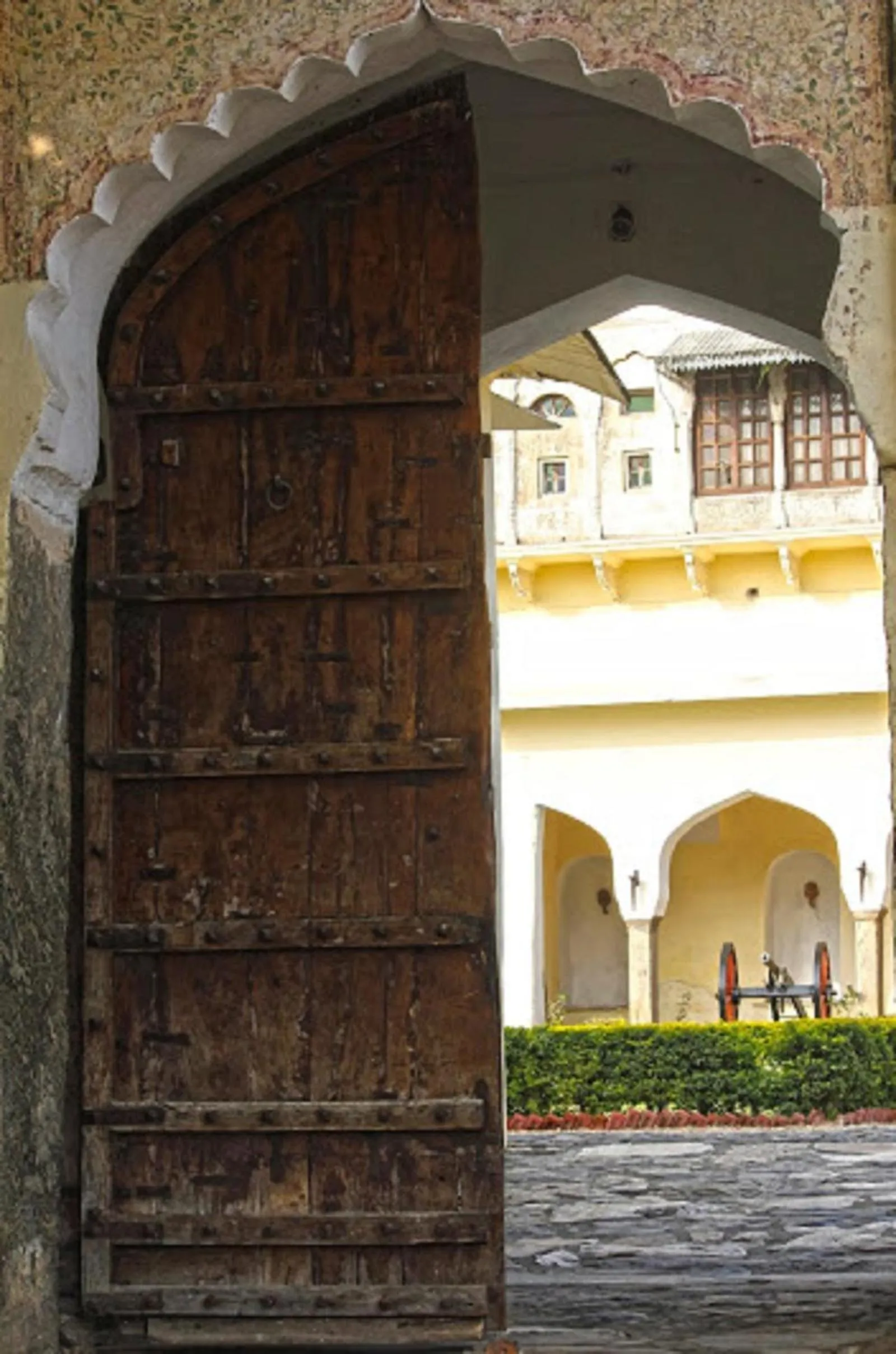 Facade/entrance in Fort Barli - A 16th Century Castle