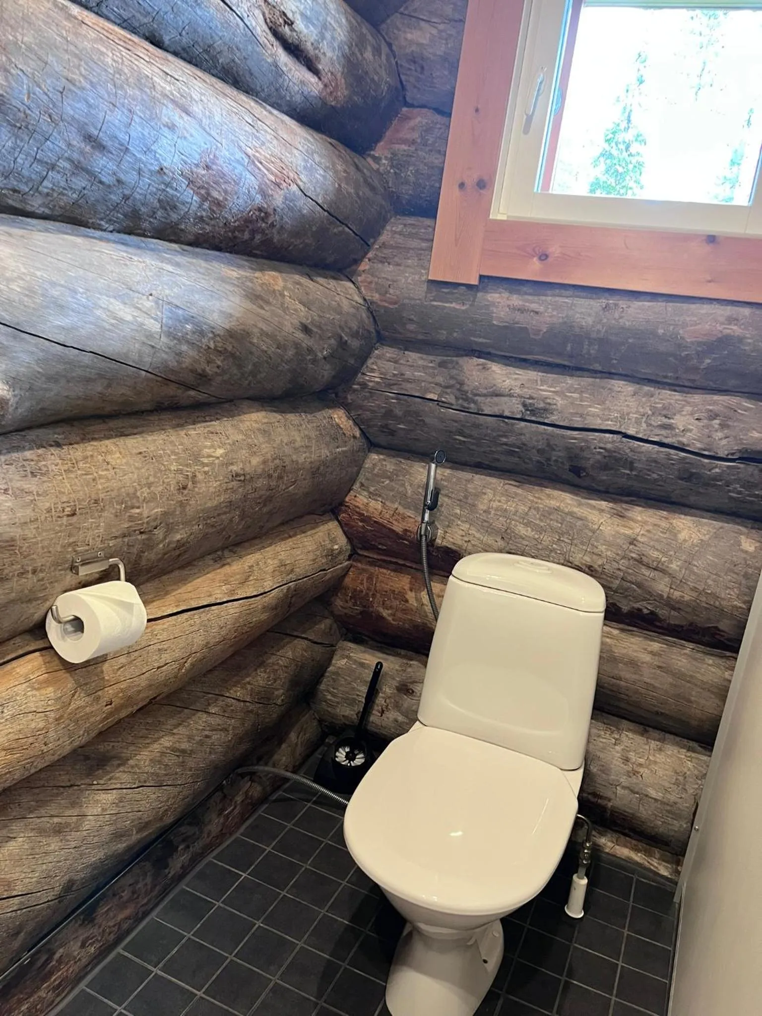 Toilet in Napapiirin Järvilomat