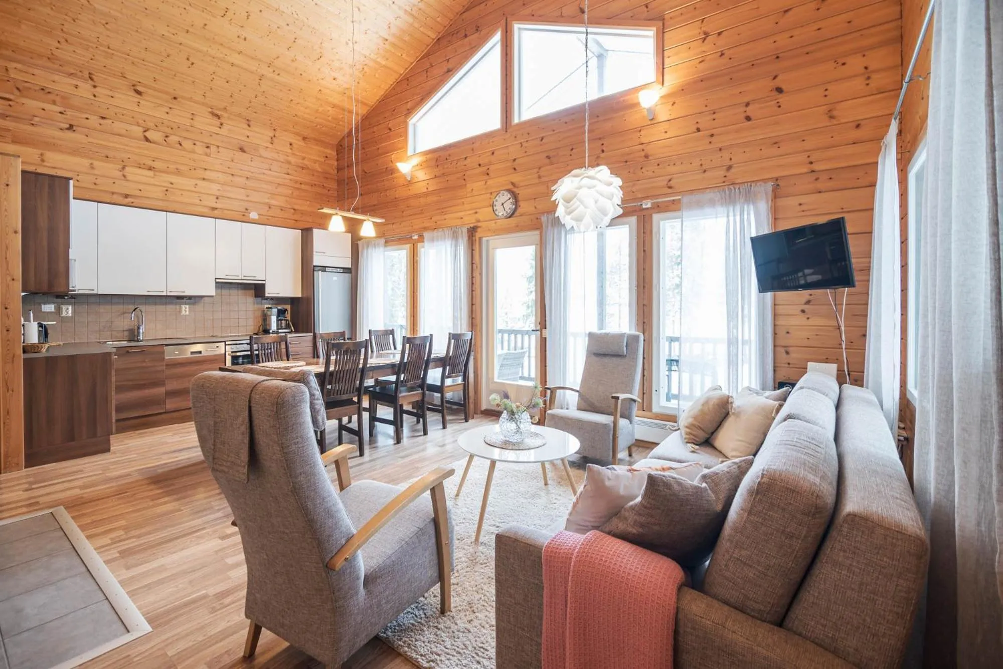 Living room in Napapiirin Järvilomat