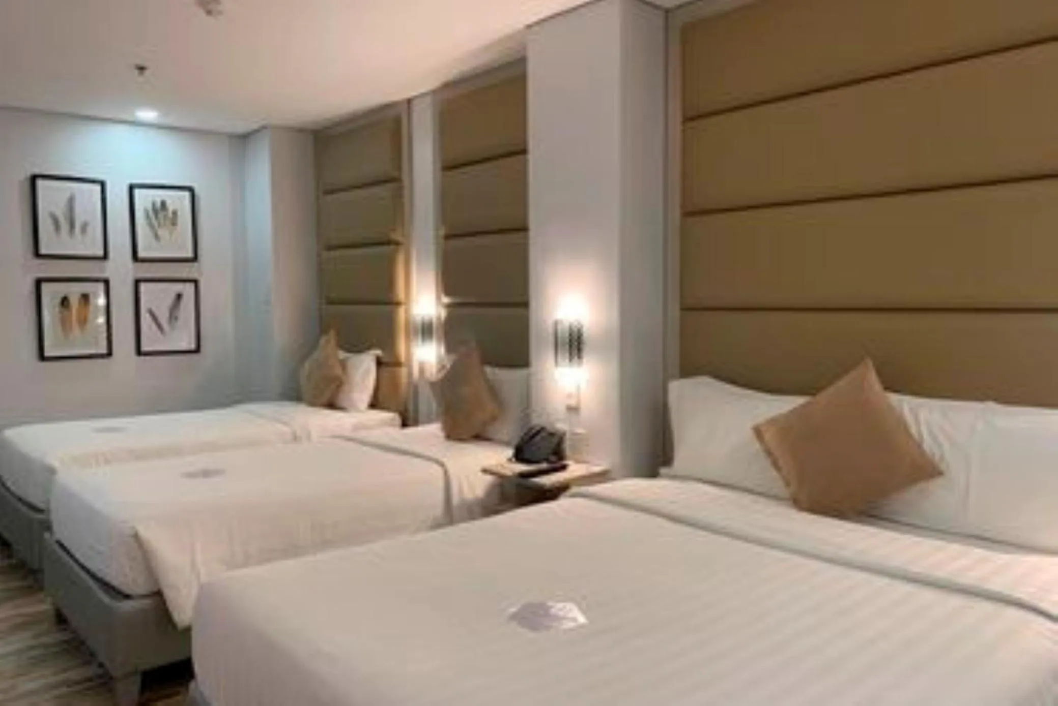 Bed in Amethyst Boutique Hotel Cebu powered by Cocotel