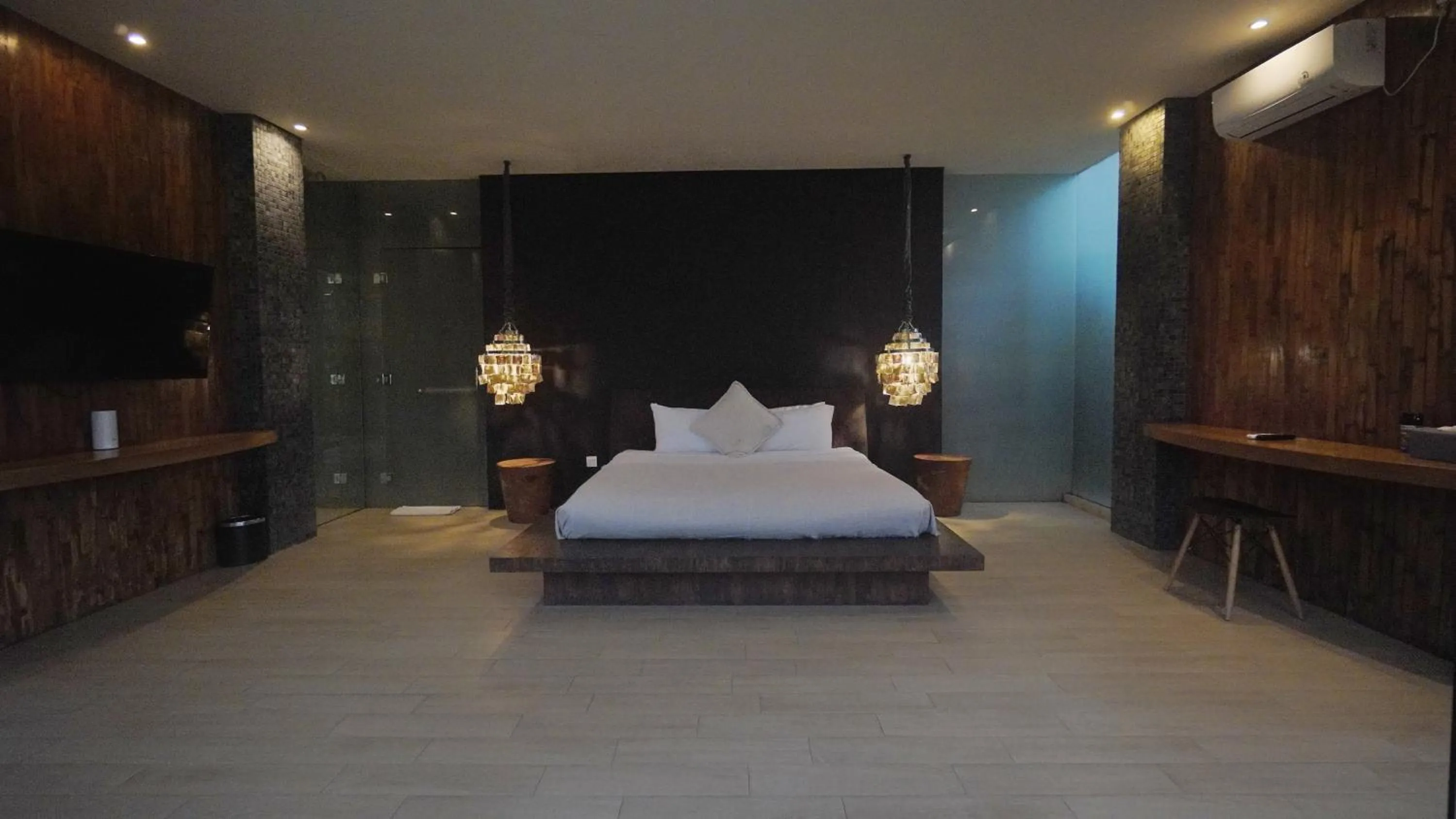 Bed in Sandhya Villa Ubud