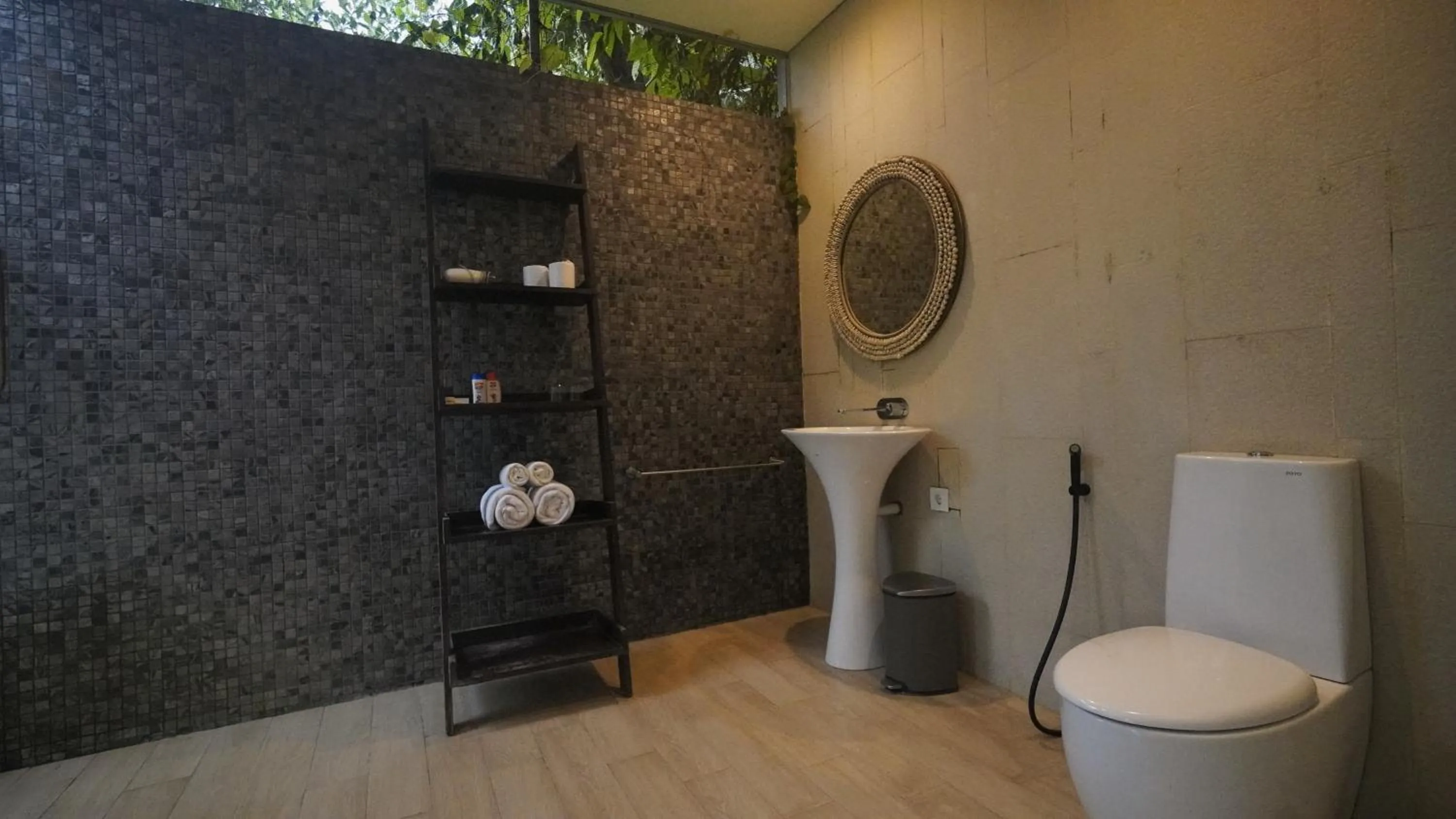 Toilet in Sandhya Villa Ubud