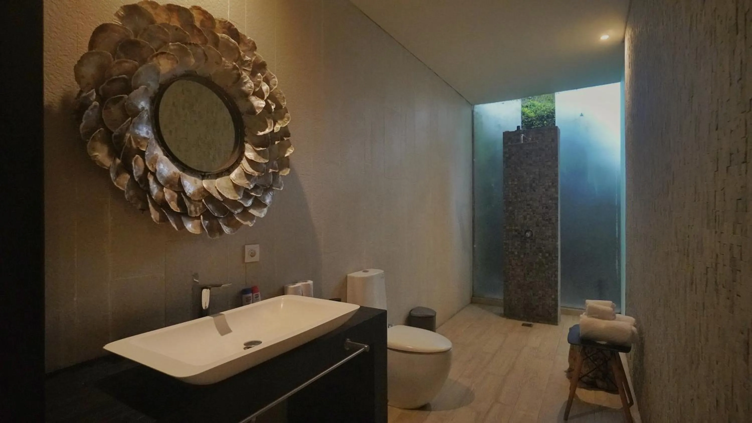 Shower in Sandhya Villa Ubud