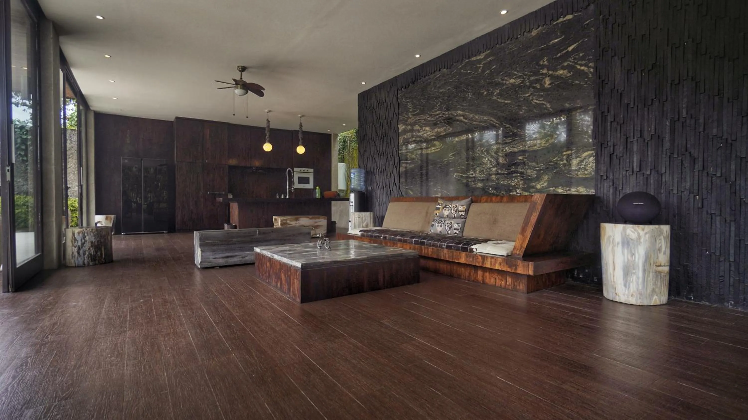 Kitchen or kitchenette in Sandhya Villa Ubud