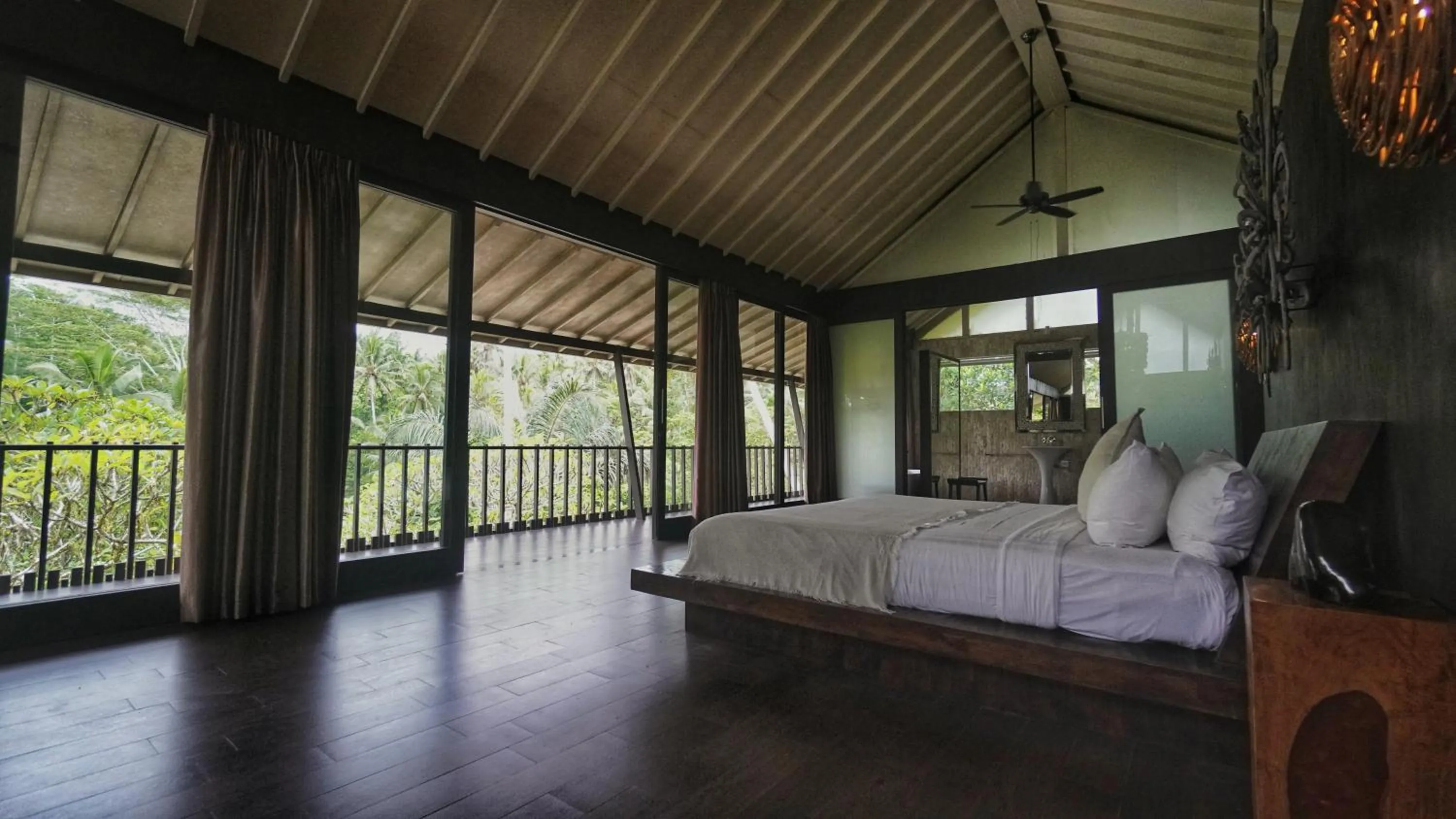 Bed in Sandhya Villa Ubud