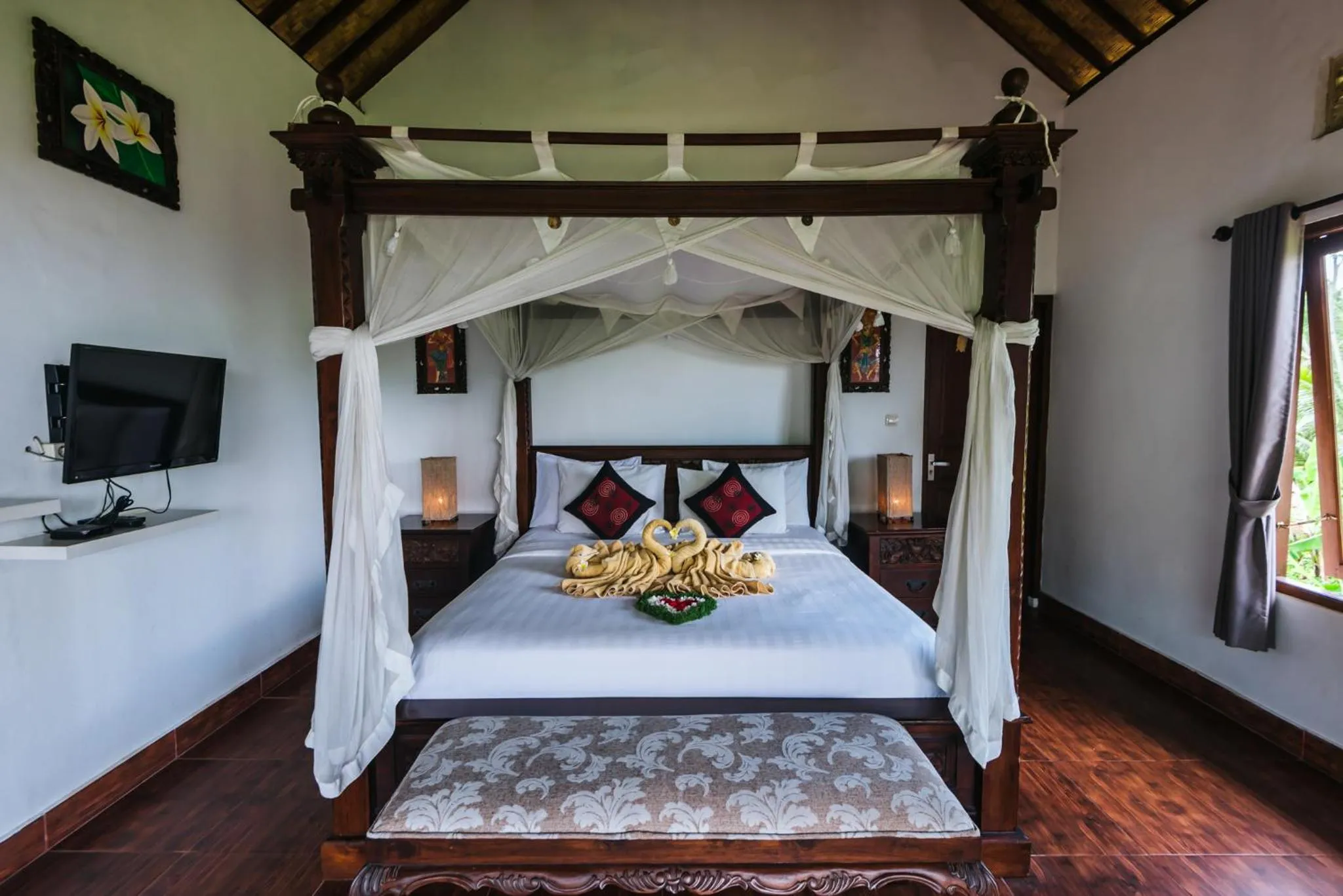 Bed in Arta Nadi Villa