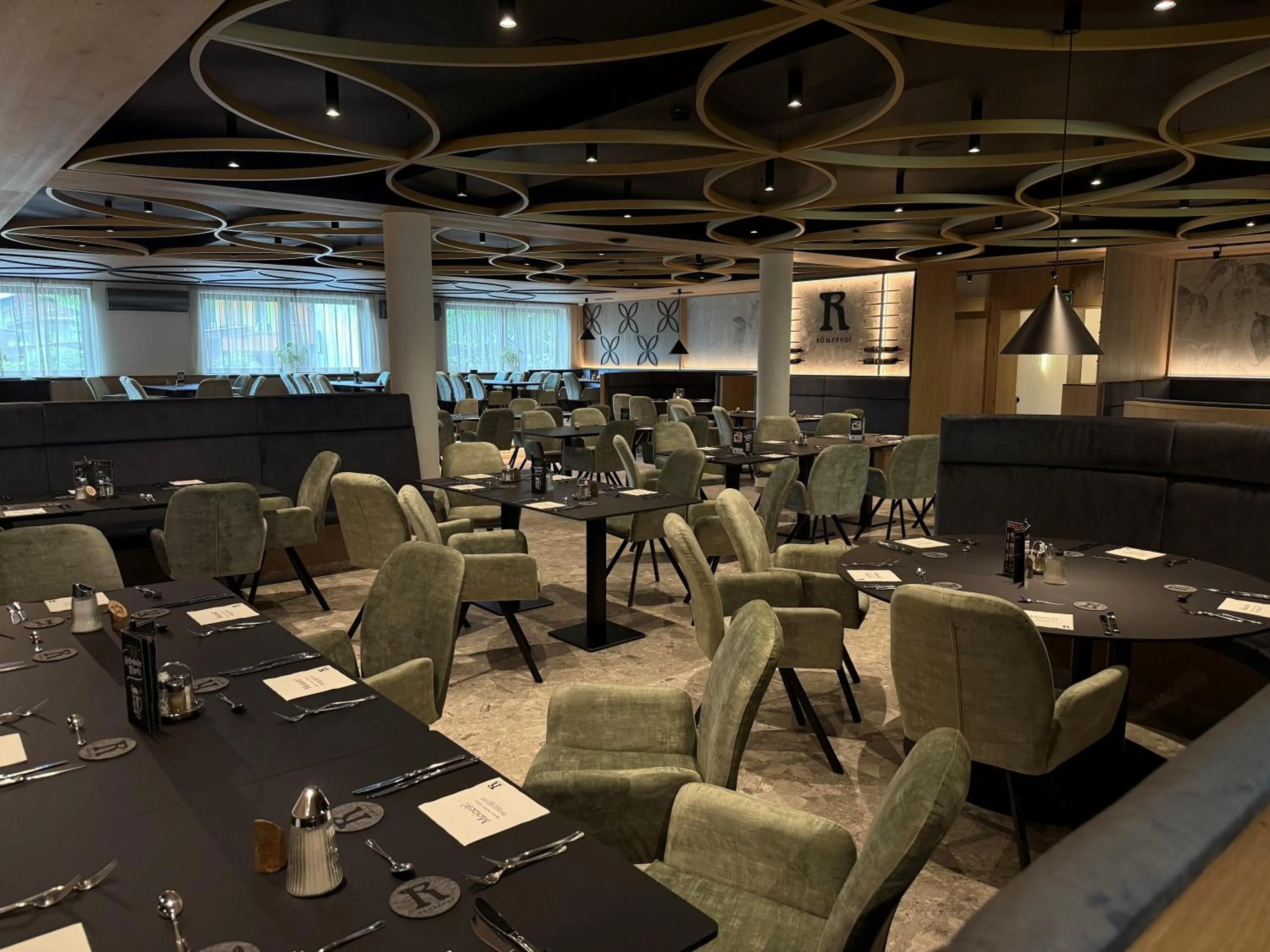 Restaurant/places to eat in Hotel Römerhof