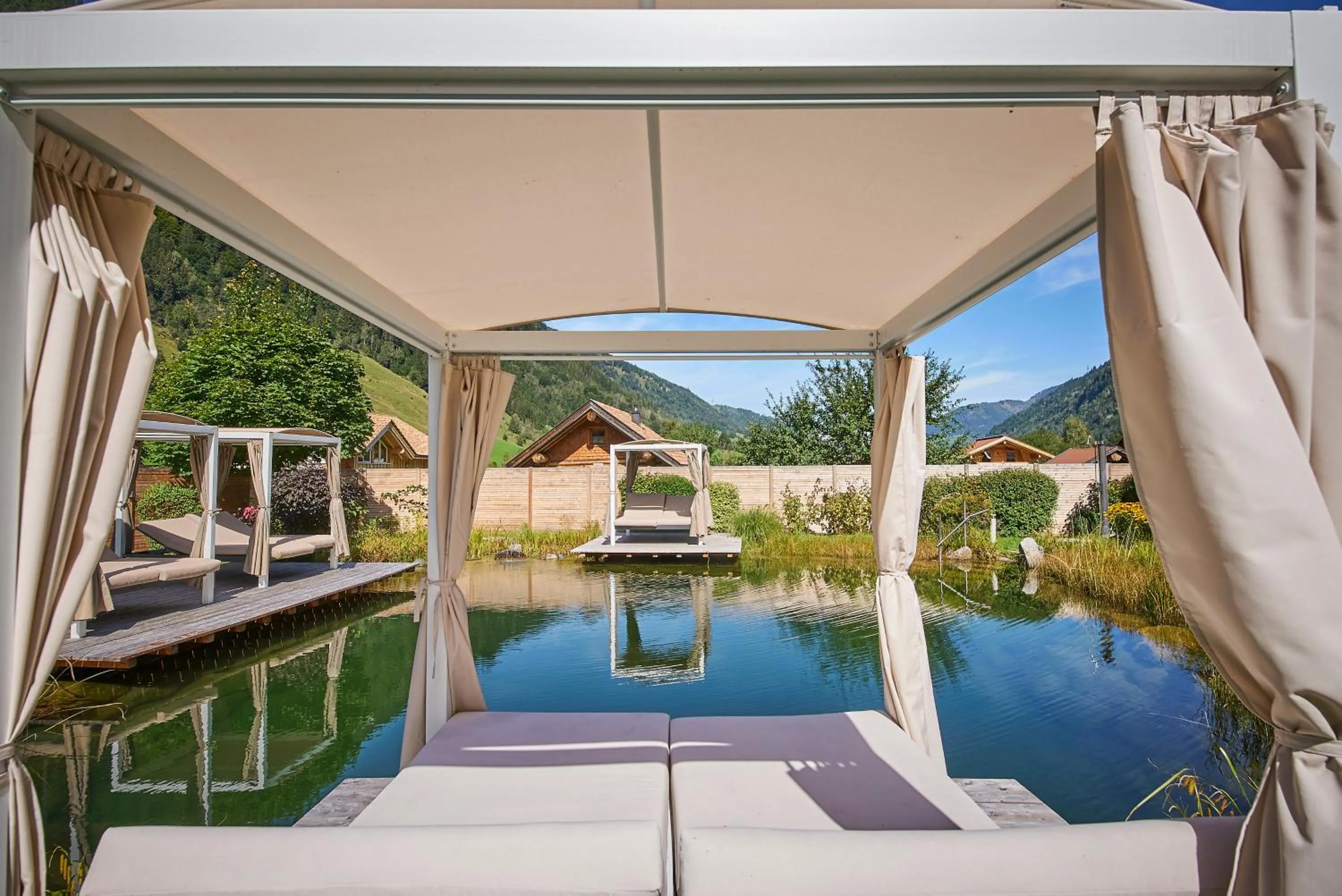 Garden in Hotel Römerhof