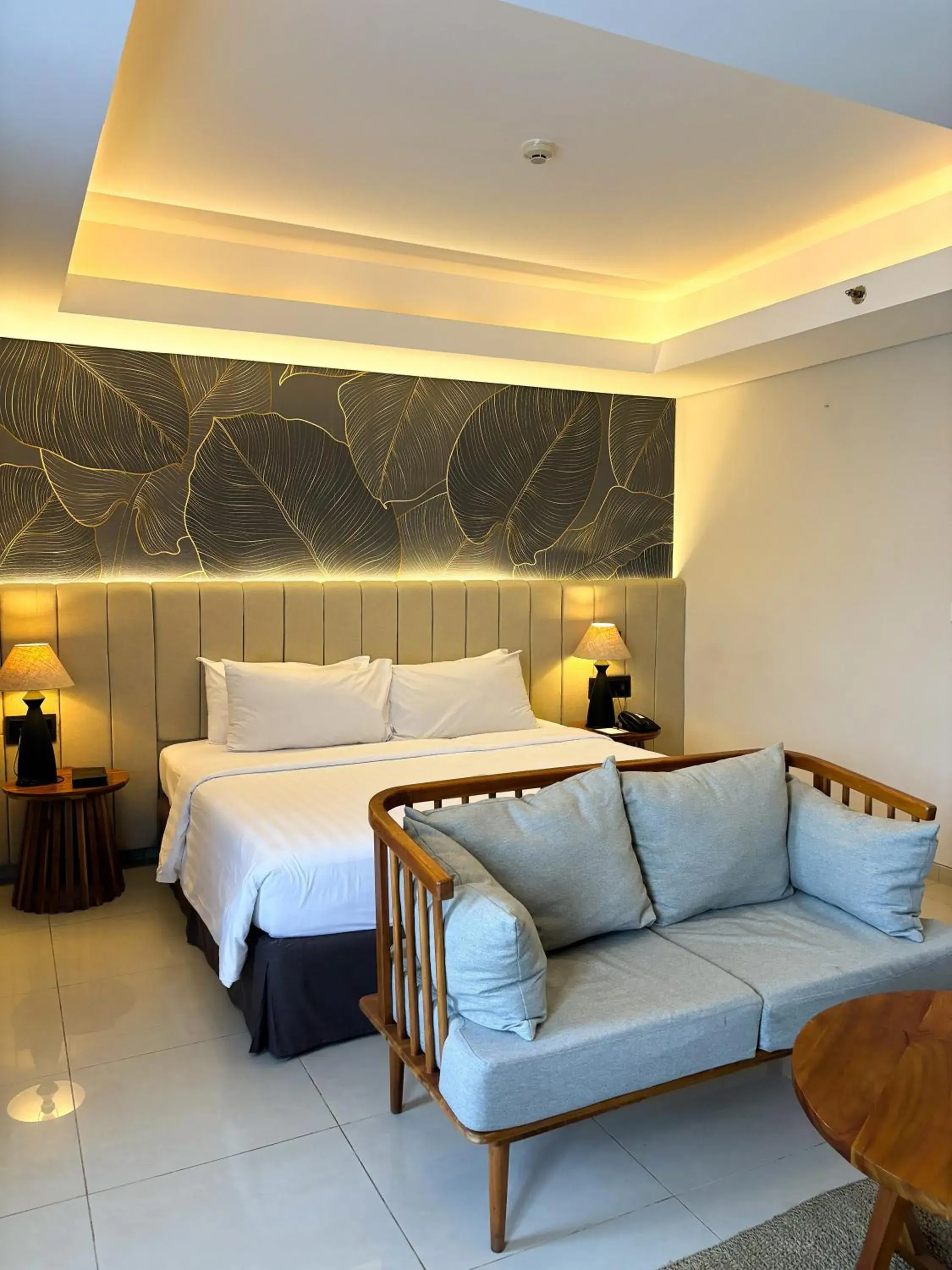 Flash Deal - Suite Room with Free Benefit in Crystalkuta Hotel - Bali Flash Deal - Suite Room with Free Benefit in Crystalkuta Hotel - Bali
