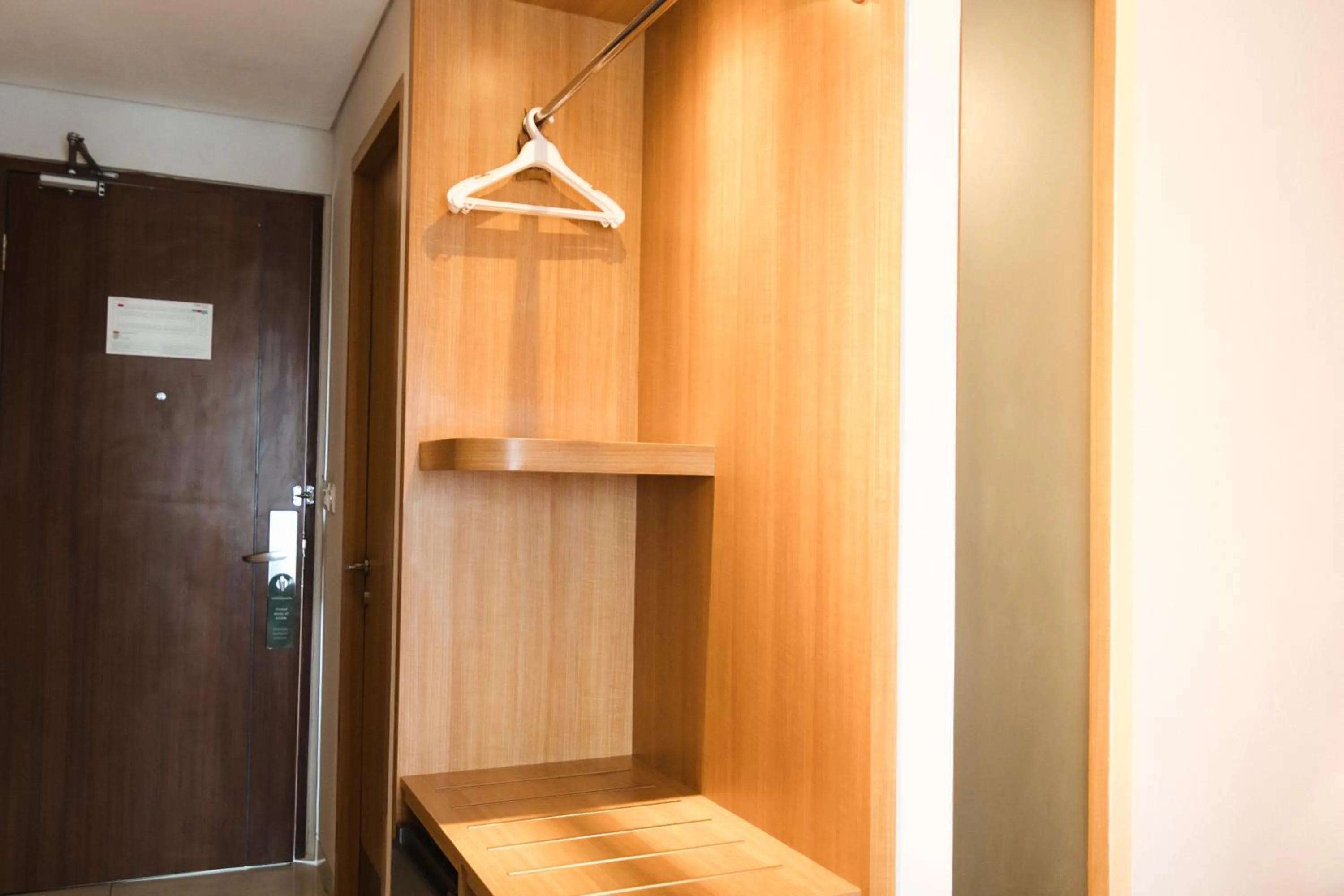 wardrobe in Crystalkuta Hotel - Bali
