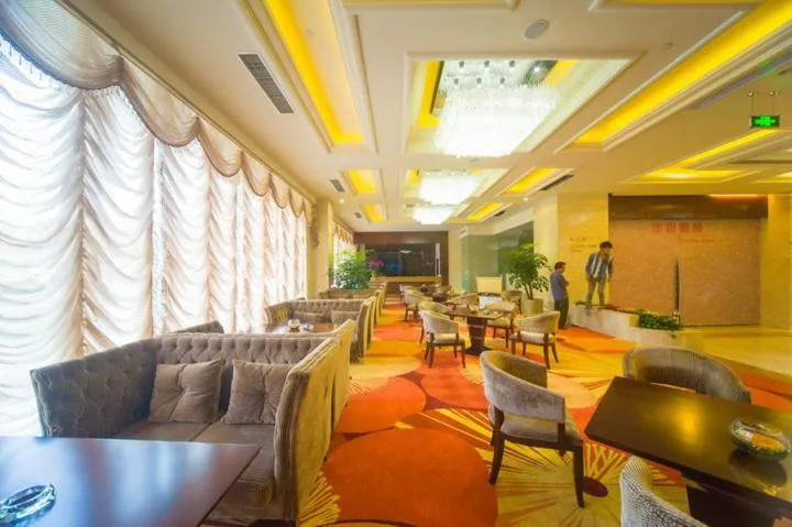 Lounge or bar in Ramada Chengdu North